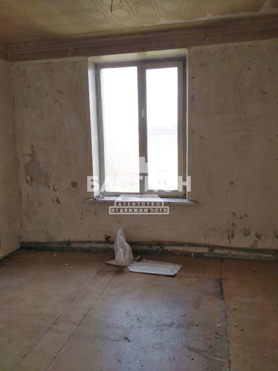 Продаётся трёхкомнатная квартира, 90 м²
