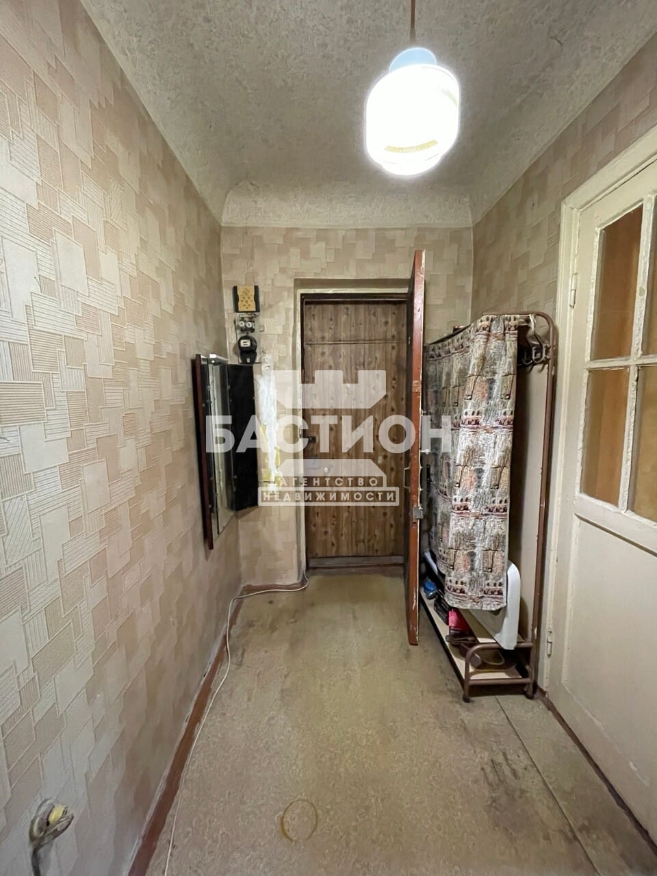 Продаётся двухкомнатная квартира, 52,5 м²