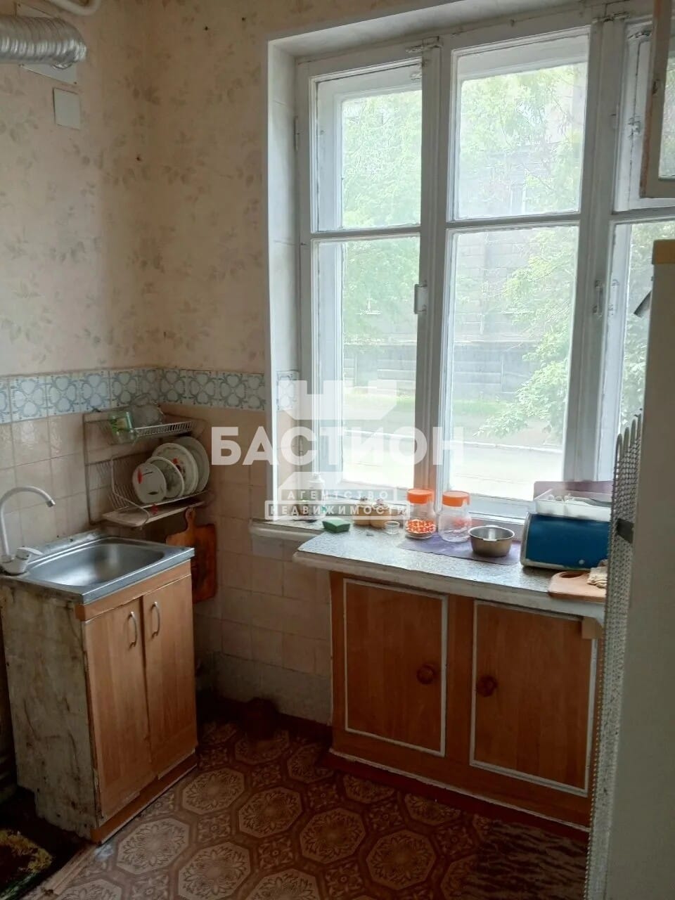 Продаётся трёхкомнатная квартира, 82 м²