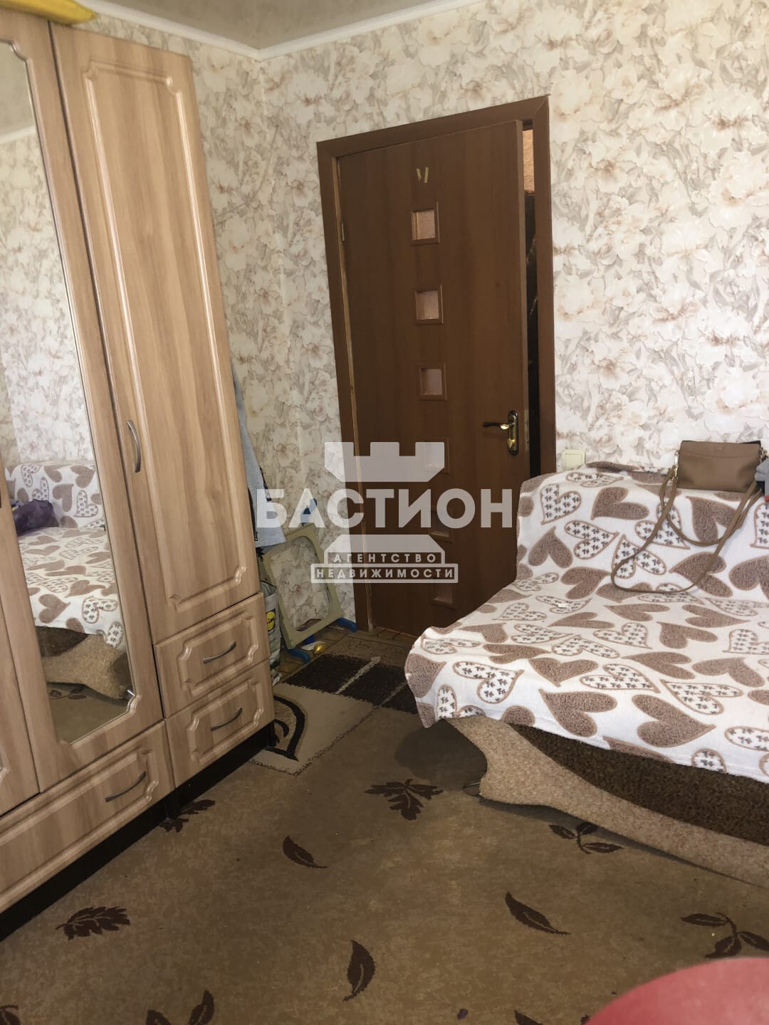 Продаётся трёхкомнатная квартира, 64 м²