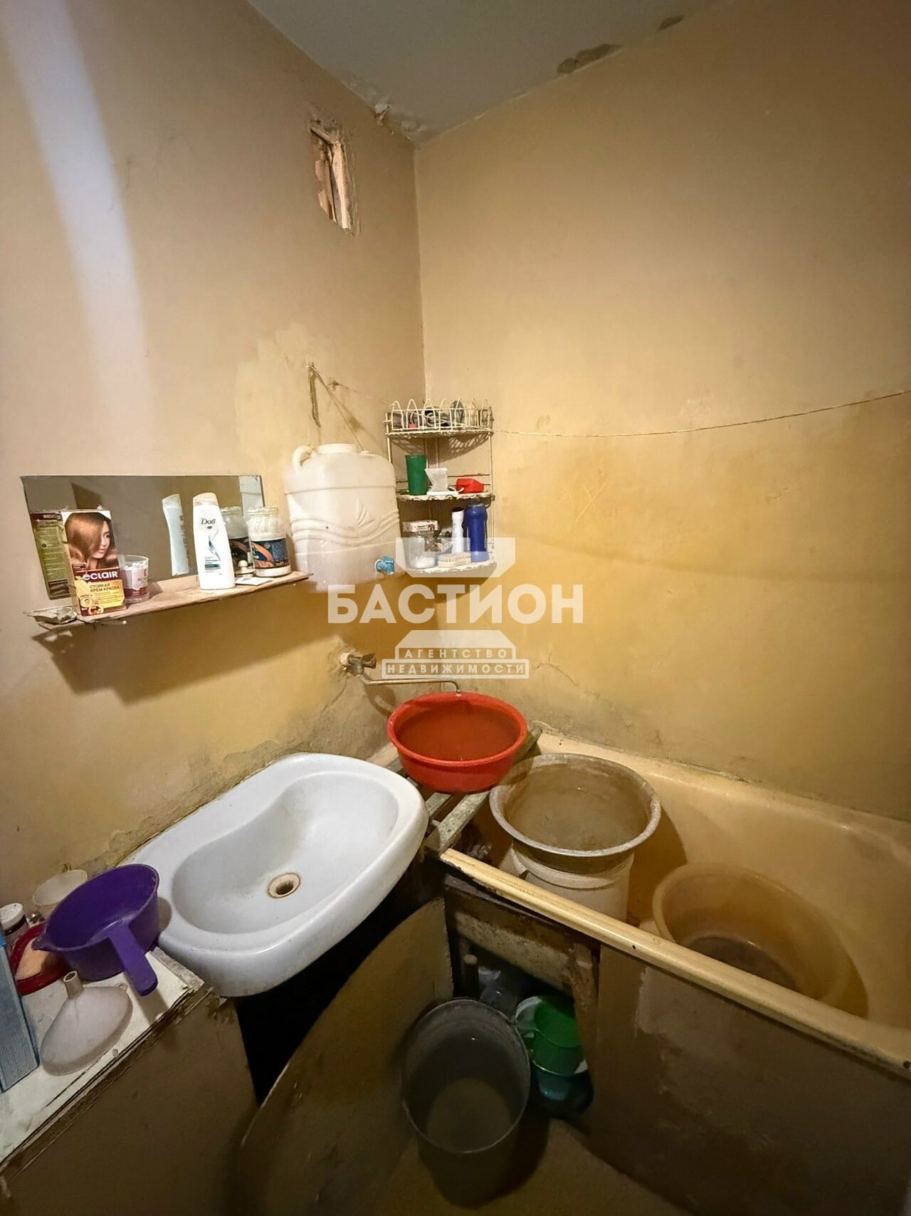 Продаётся четырёхкомнатная квартира, 88 м²