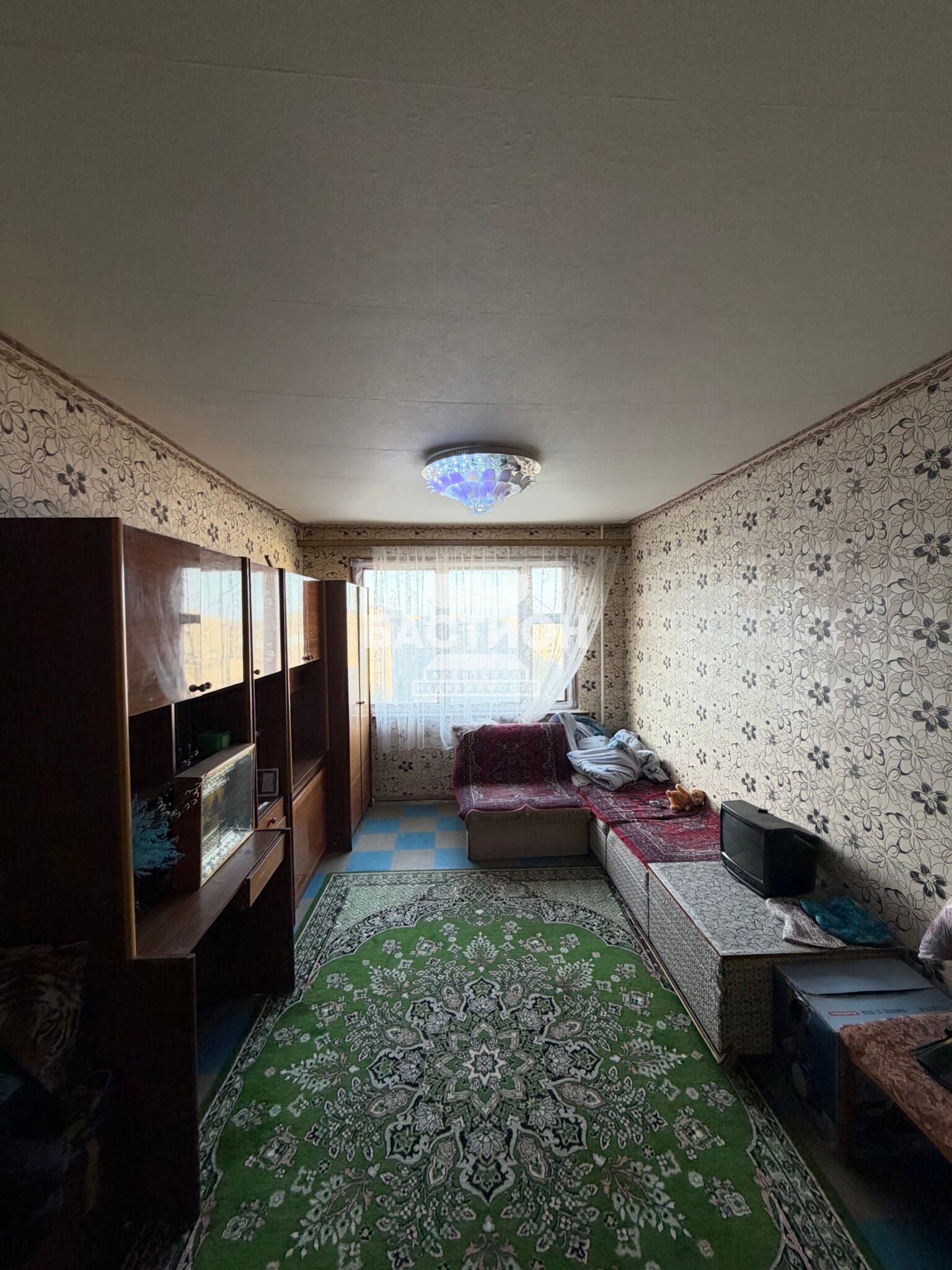 Продаётся трёхкомнатная квартира, 62 м²