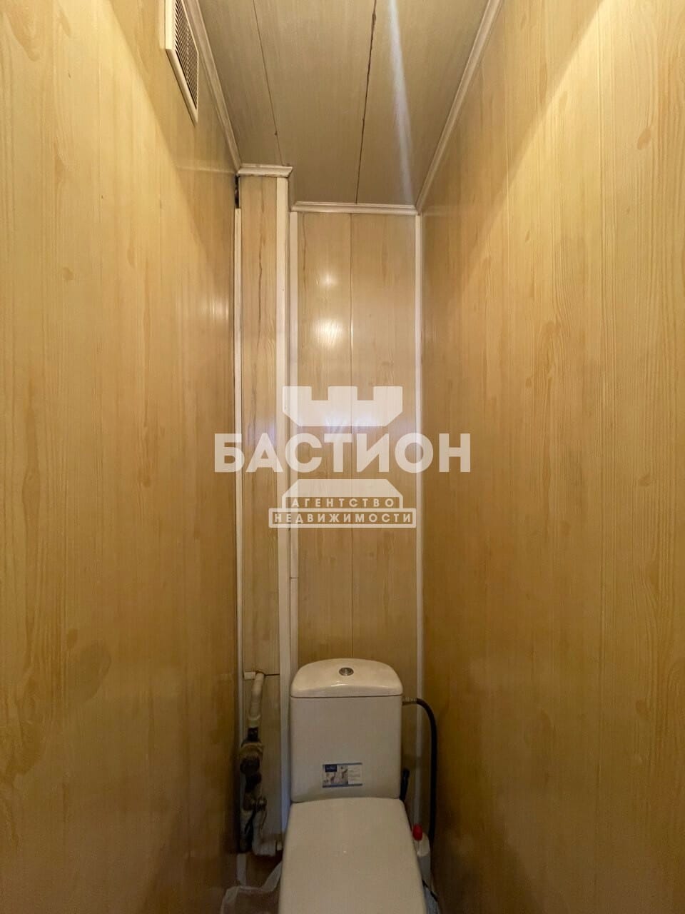 Продаётся трёхкомнатная квартира, 55 м²