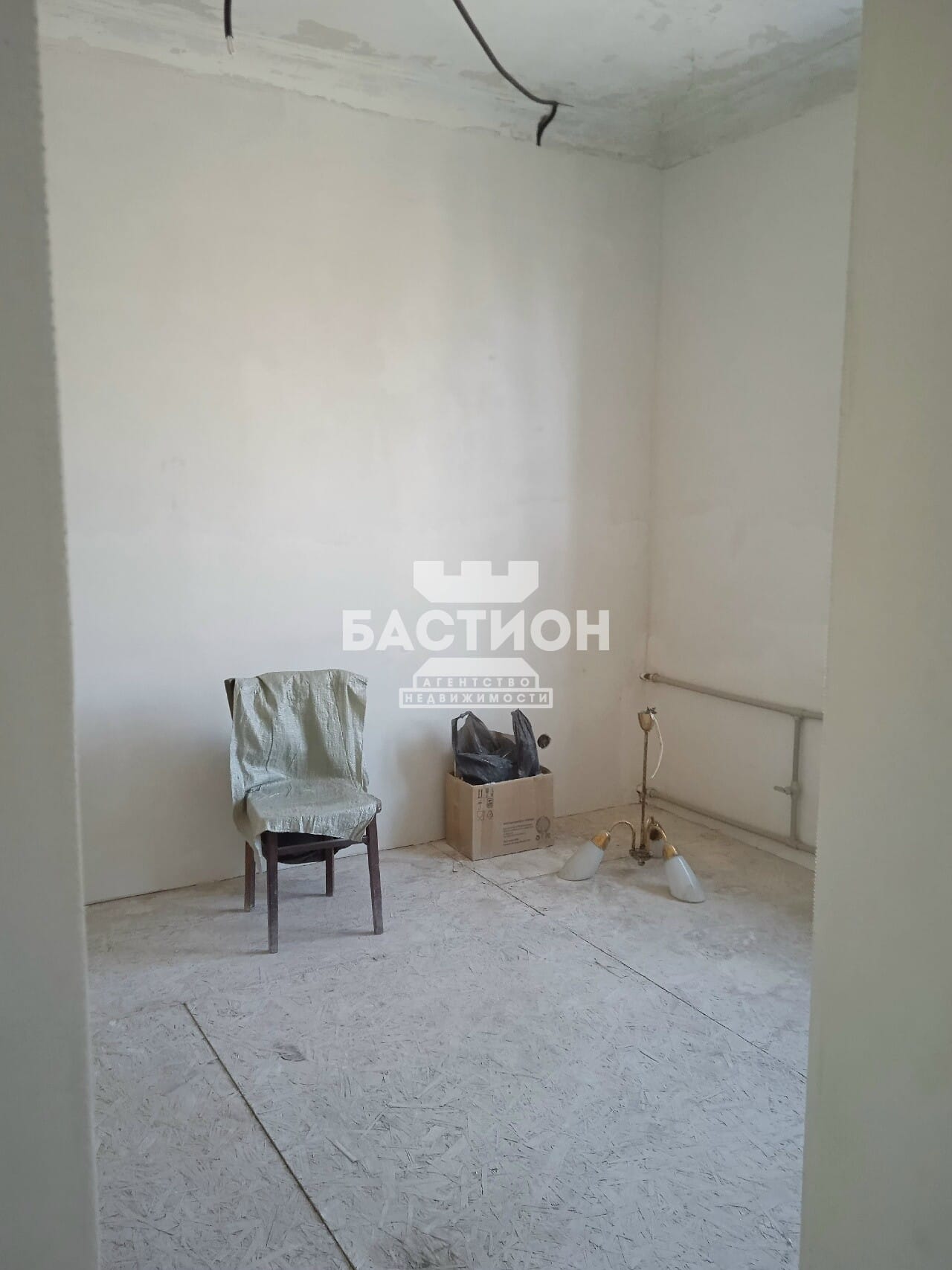Продаётся трёхкомнатная квартира, 68 м²