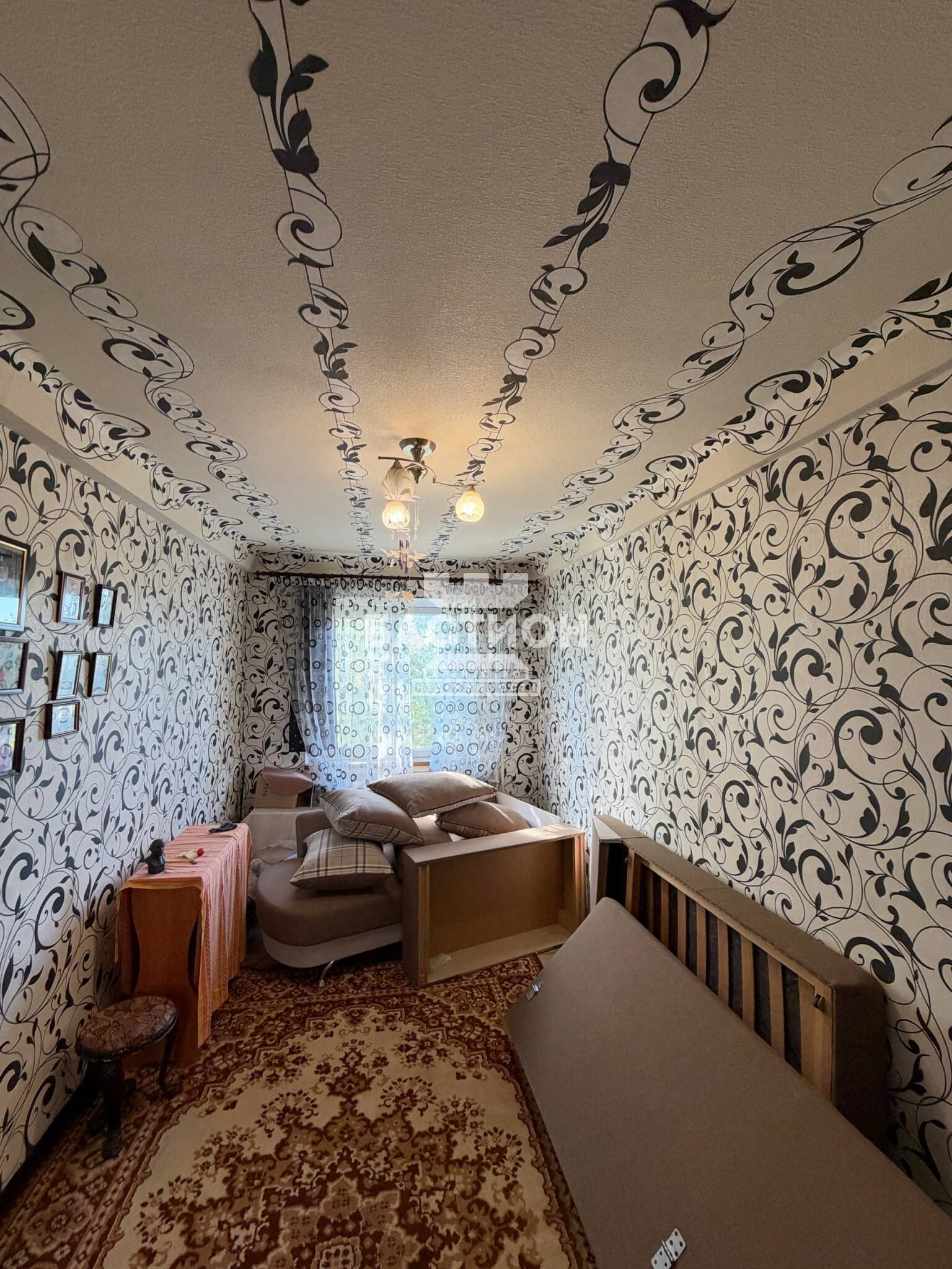 Продаётся двухкомнатная квартира, 42 м²
