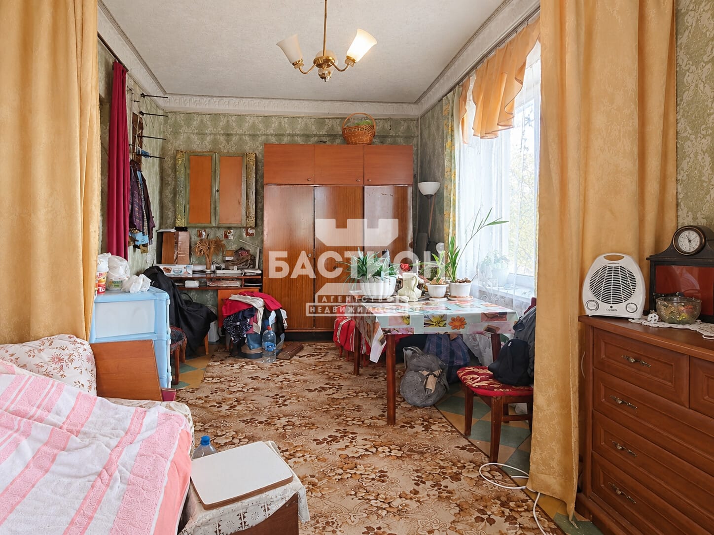 Продаётся трёхкомнатная квартира, 79 м²