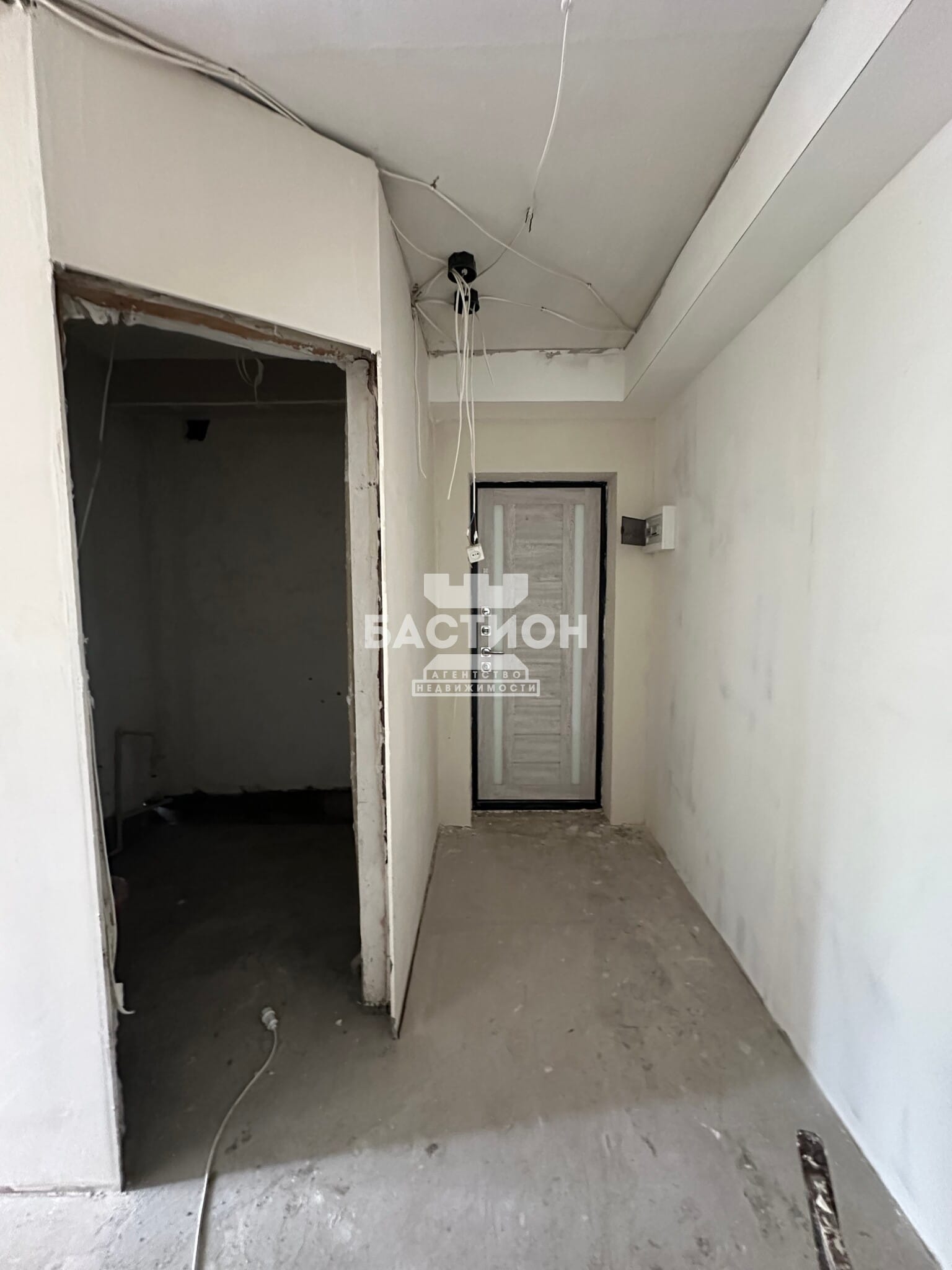 Продаётся двухкомнатная квартира, 42 м²