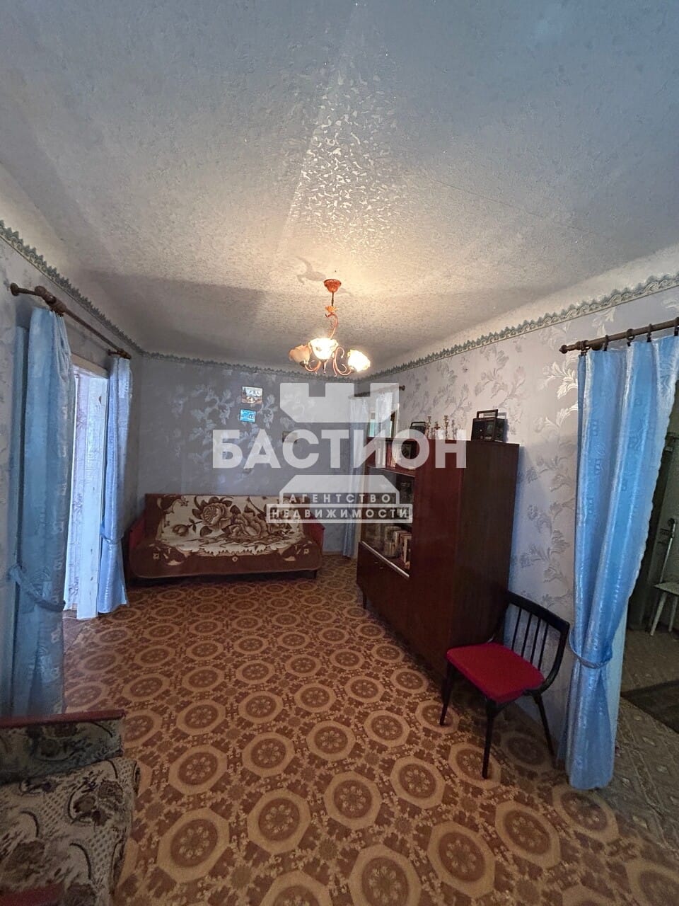 Продаётся трёхкомнатная квартира, 52,9 м²