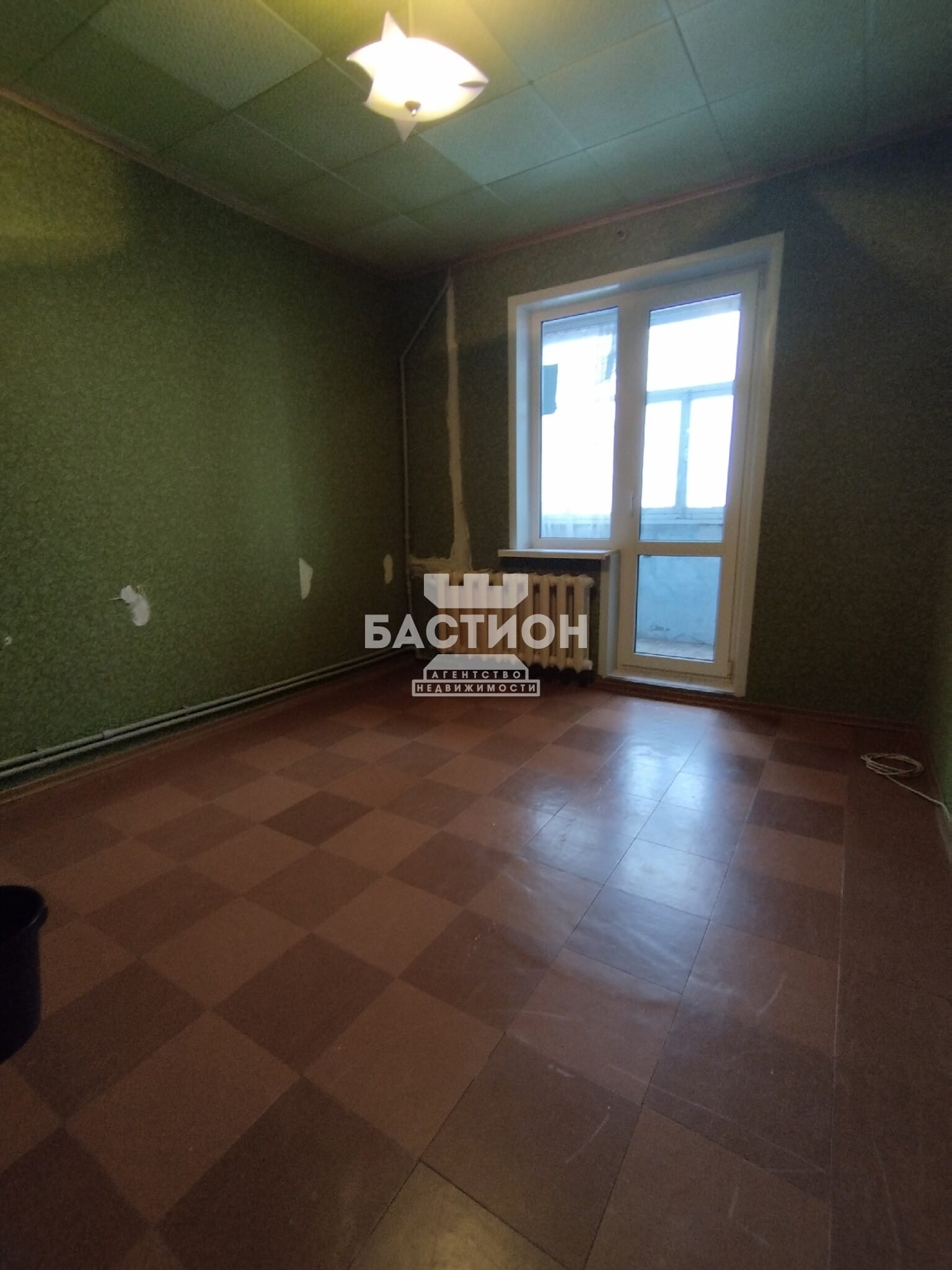 Продаётся трёхкомнатная квартира, 65 м²