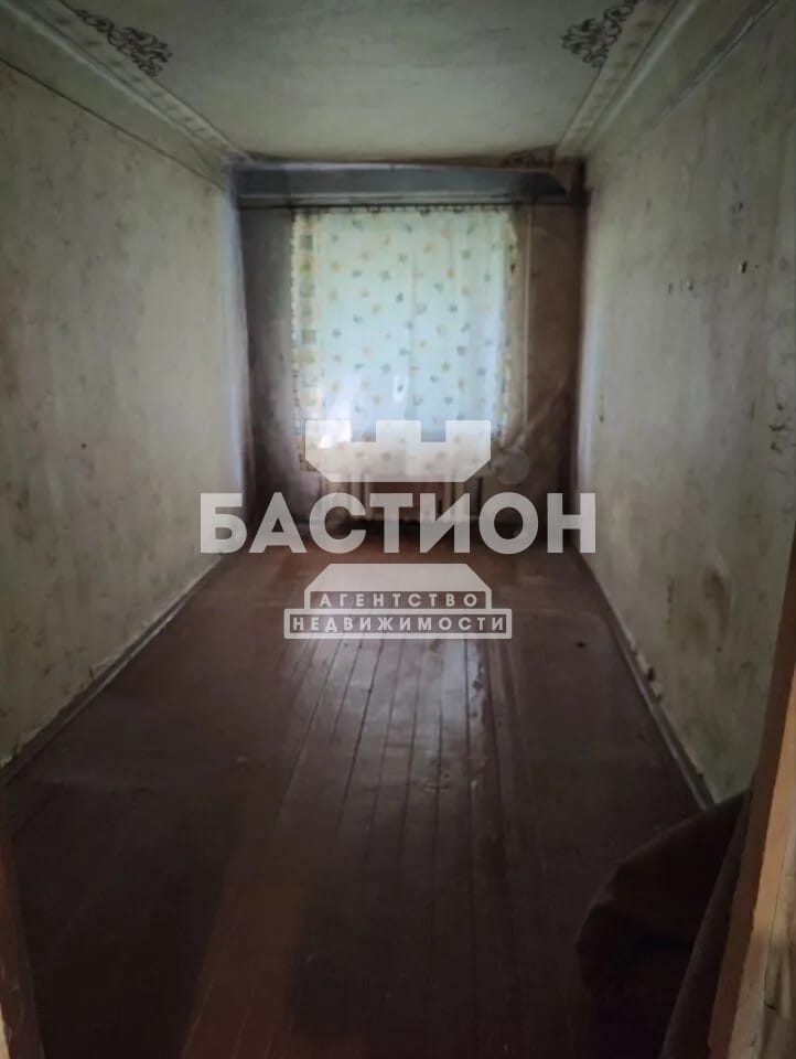 Продаётся трёхкомнатная квартира, 51 м²