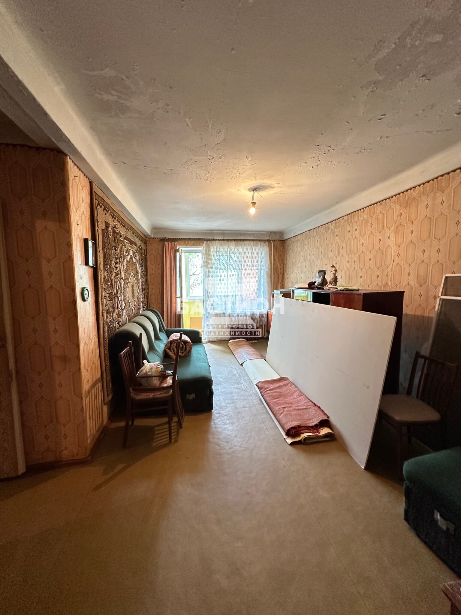 Продаётся трёхкомнатная квартира, 67 м²