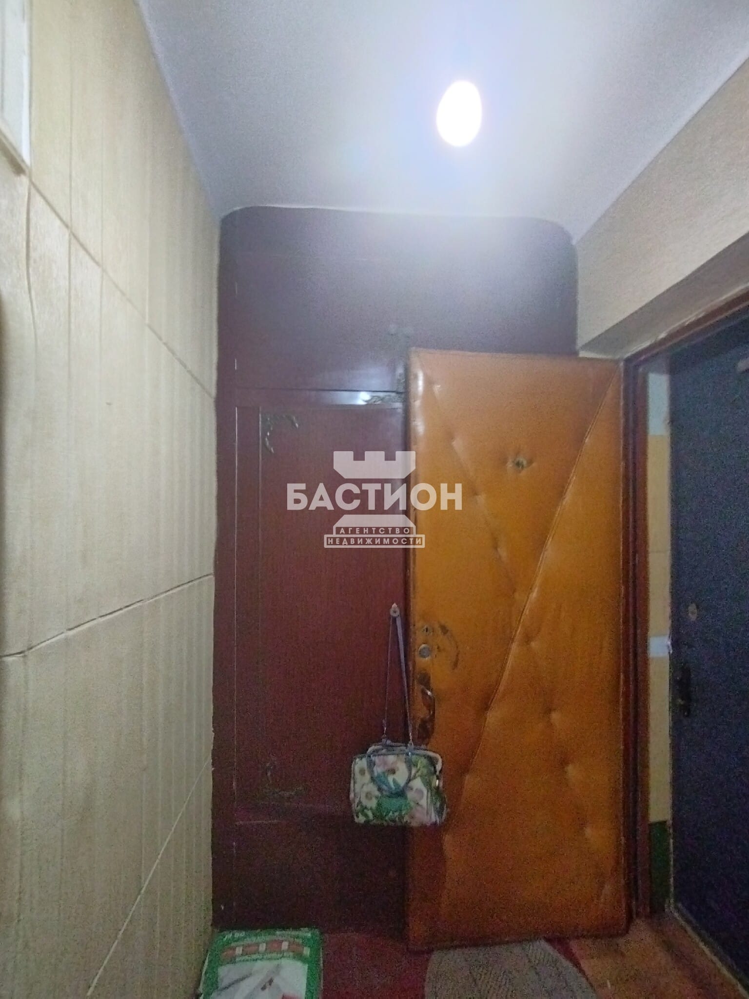 Продаётся трёхкомнатная квартира, 74 м²