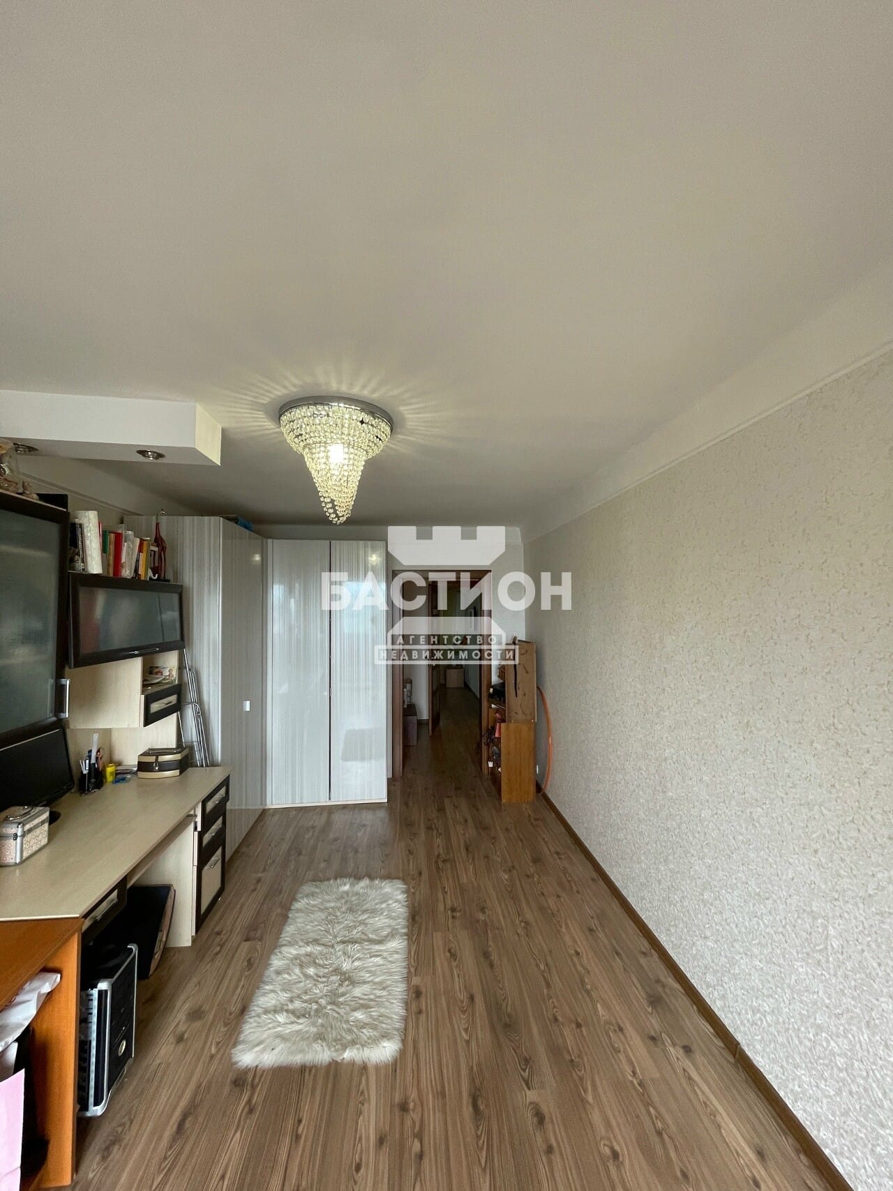 Продаётся трёхкомнатная квартира, 67,5 м²