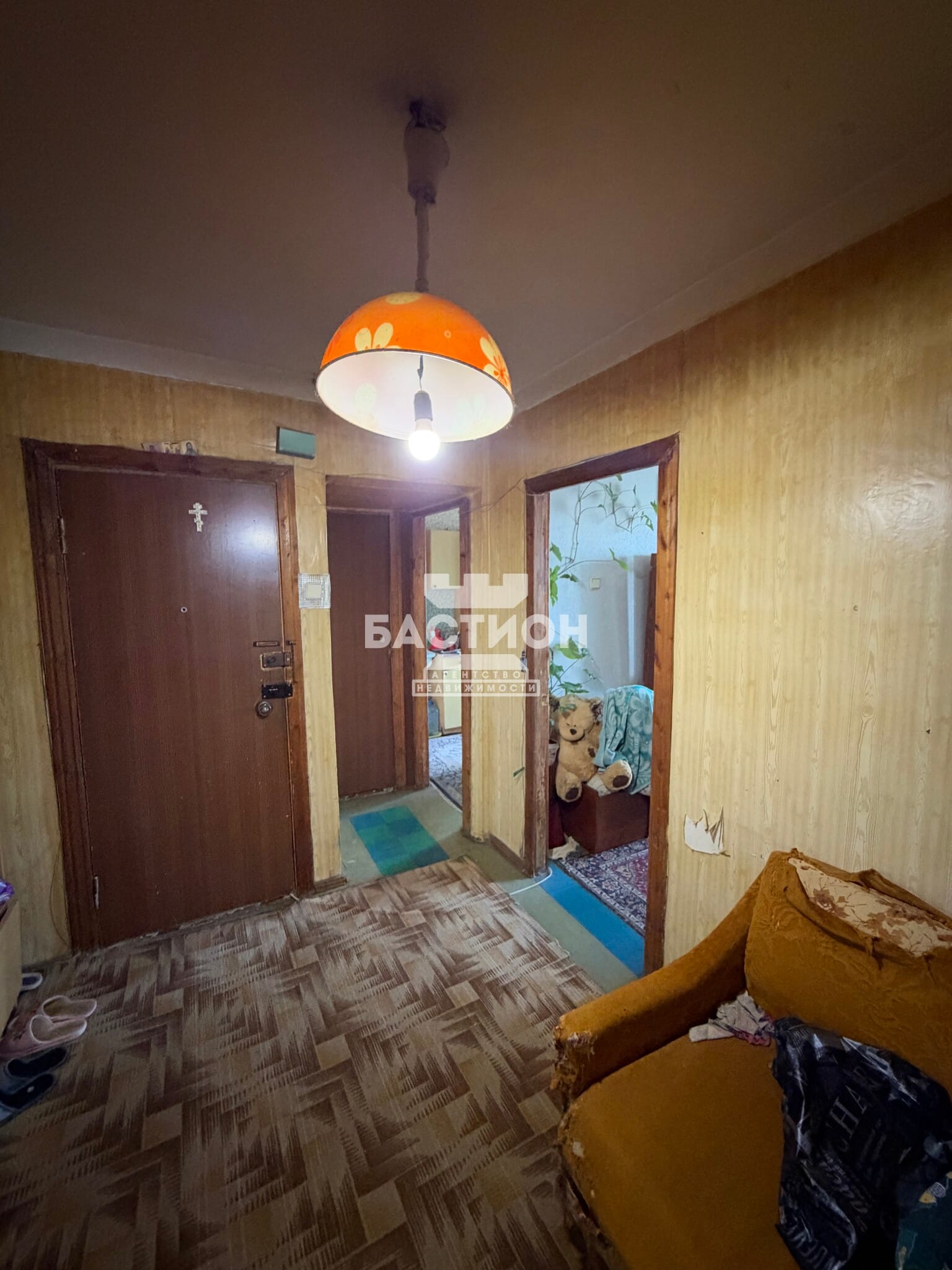 Продаётся трёхкомнатная квартира, 62 м²