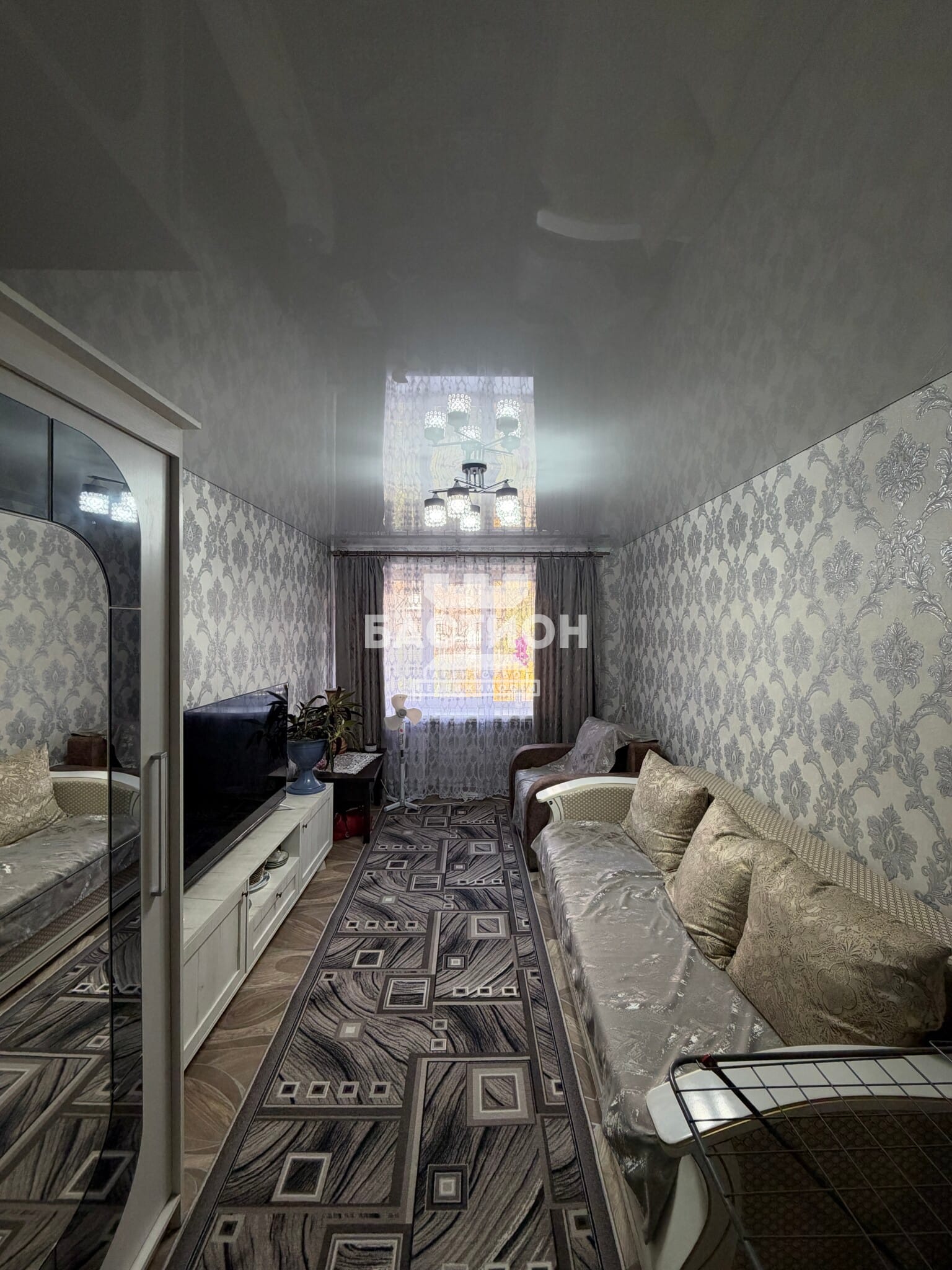 Продаётся двухкомнатная квартира, 45 м²