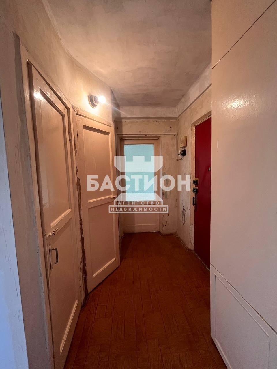 Продаётся двухкомнатная квартира, 42 м²