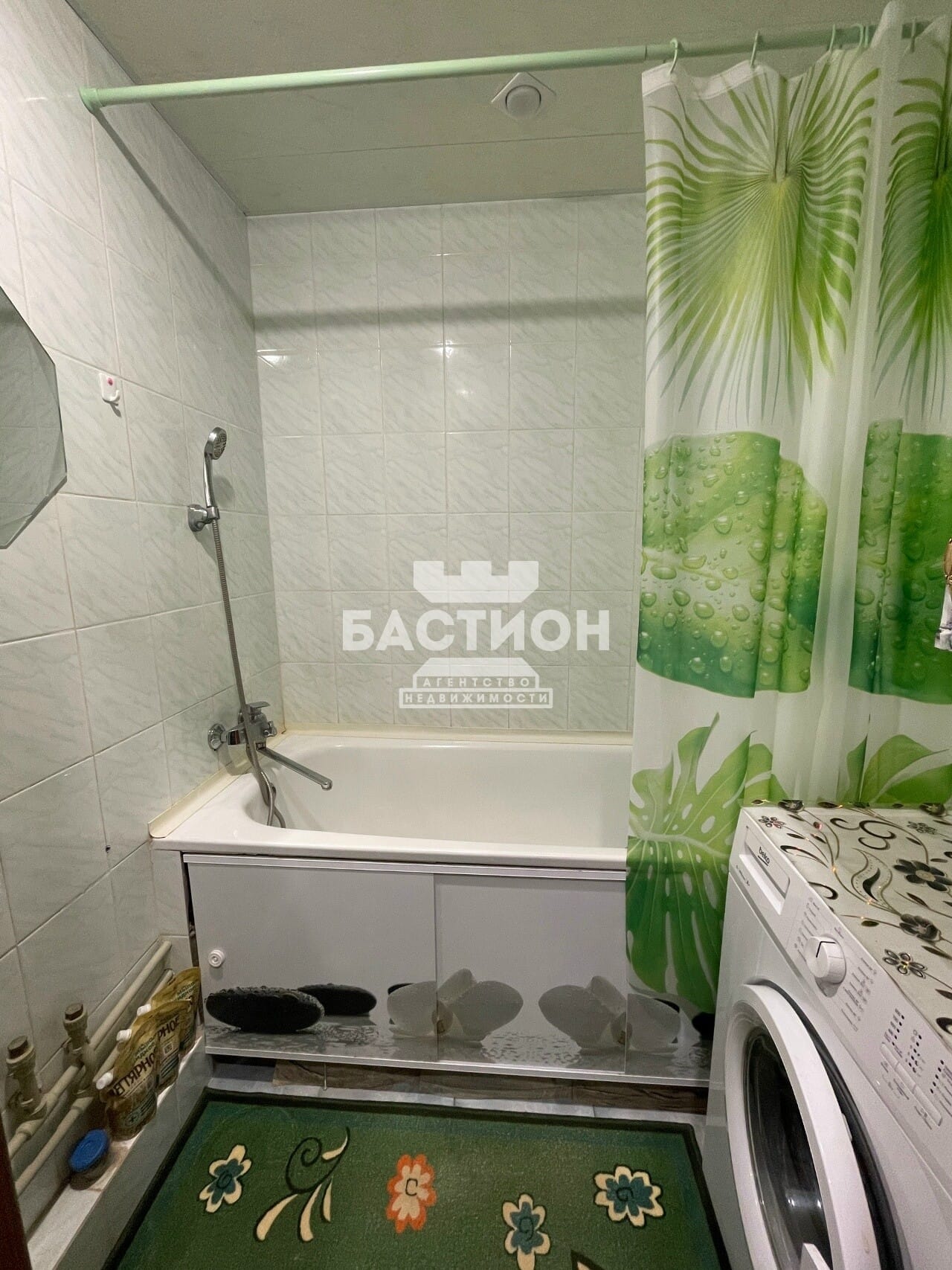 Продаётся трёхкомнатная квартира, 67 м²