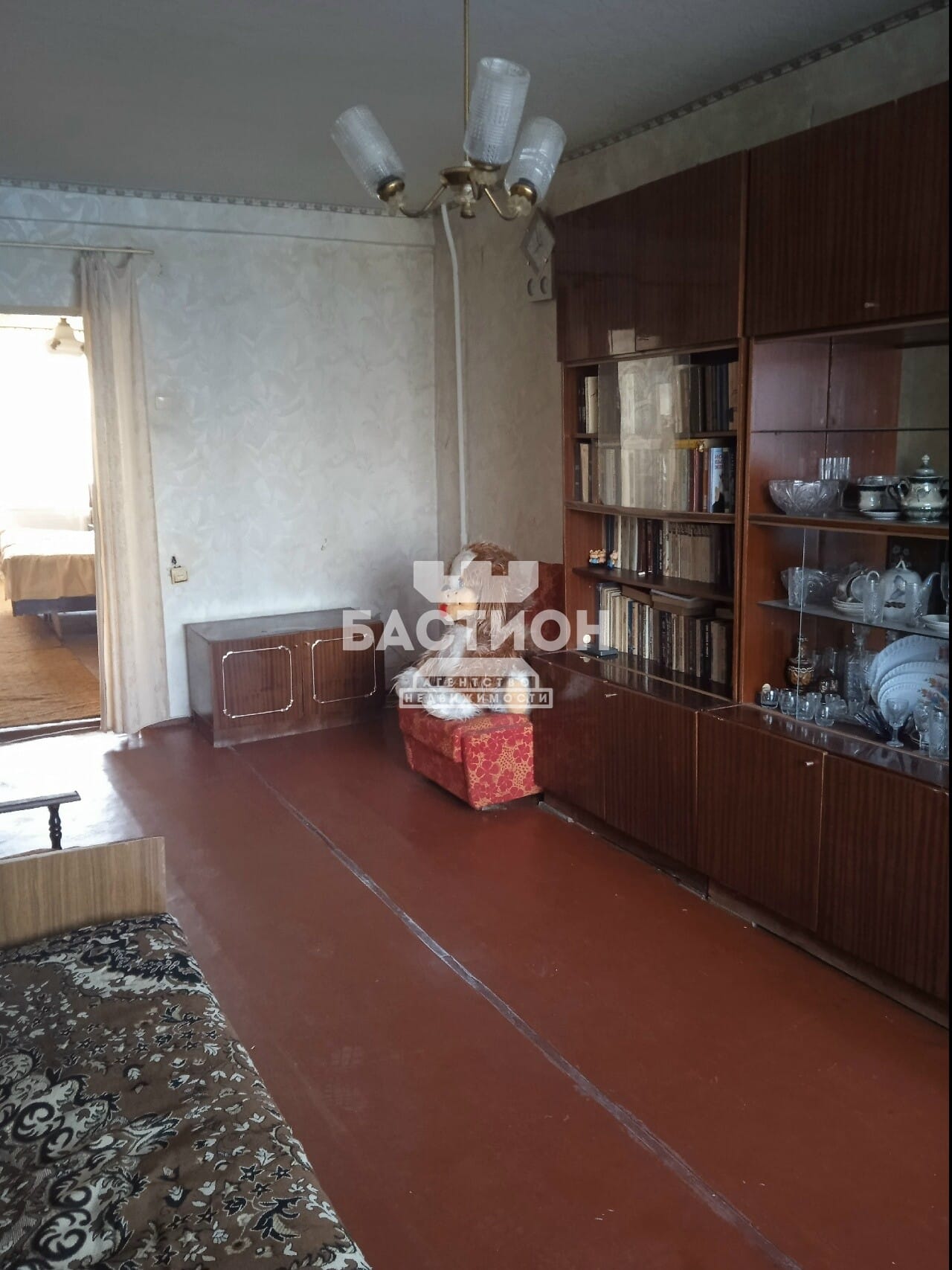 Продаётся трёхкомнатная квартира, 65,8 м²