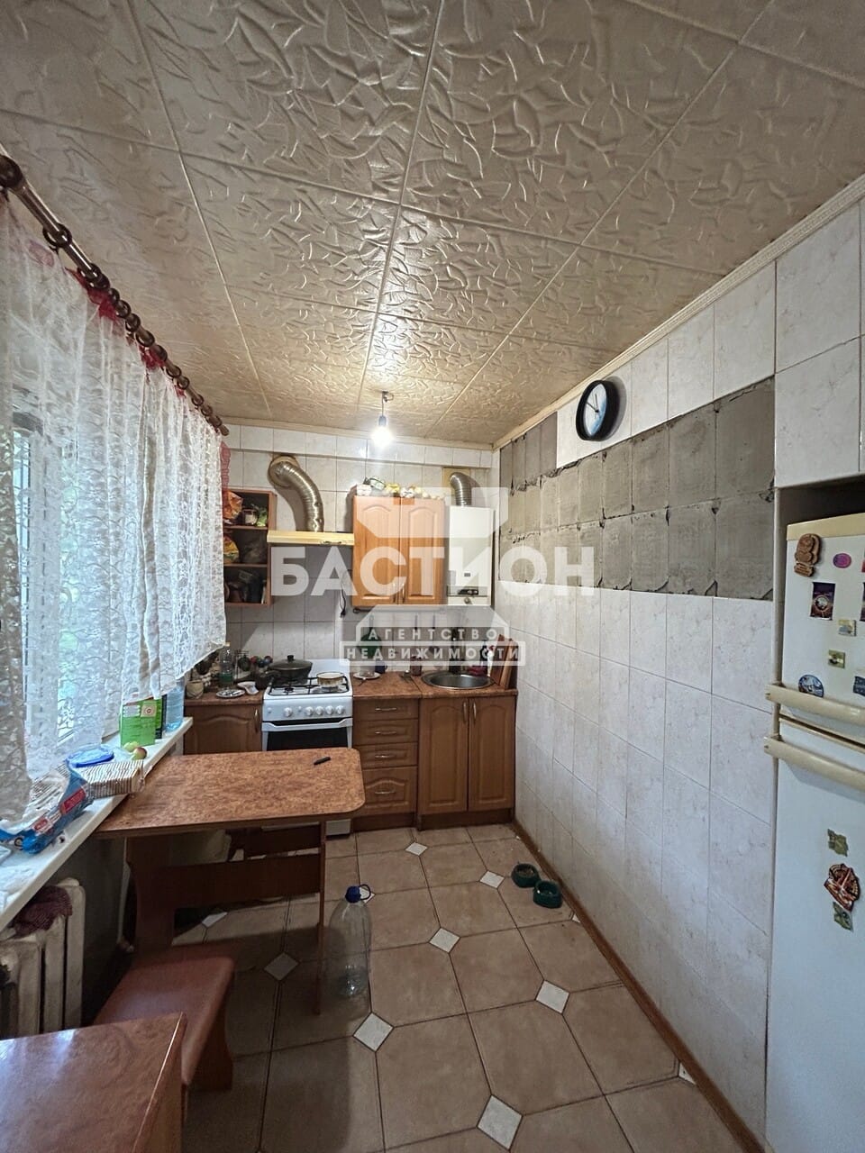 Продаётся трёхкомнатная квартира, 58,6 м²