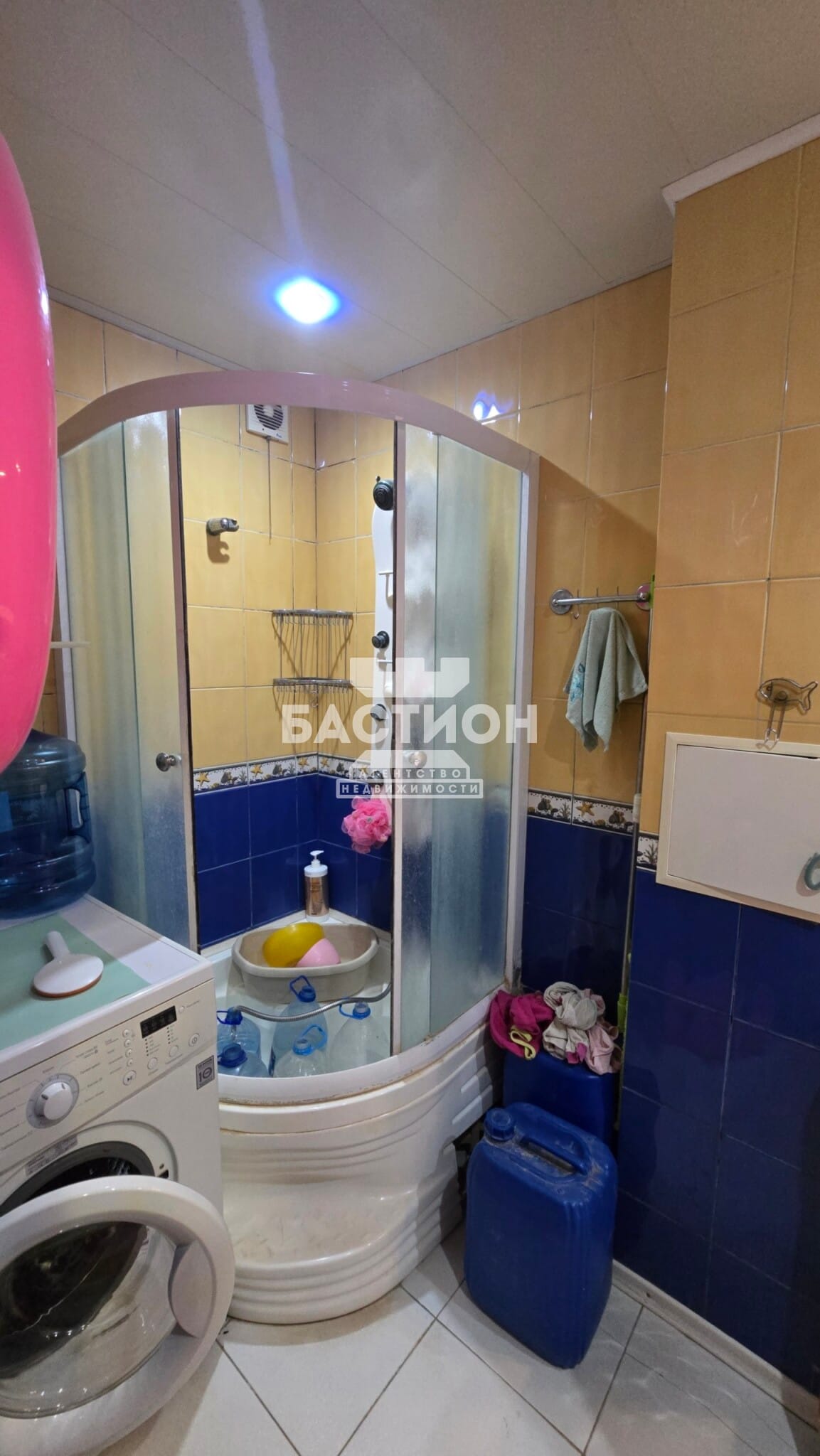 Продаётся четырёхкомнатная квартира, 66,8 м²