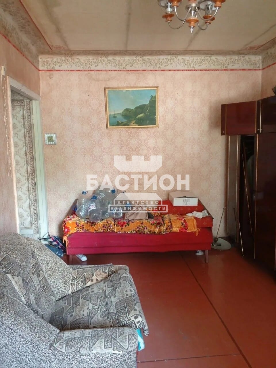 Продаётся трёхкомнатная квартира, 82 м²