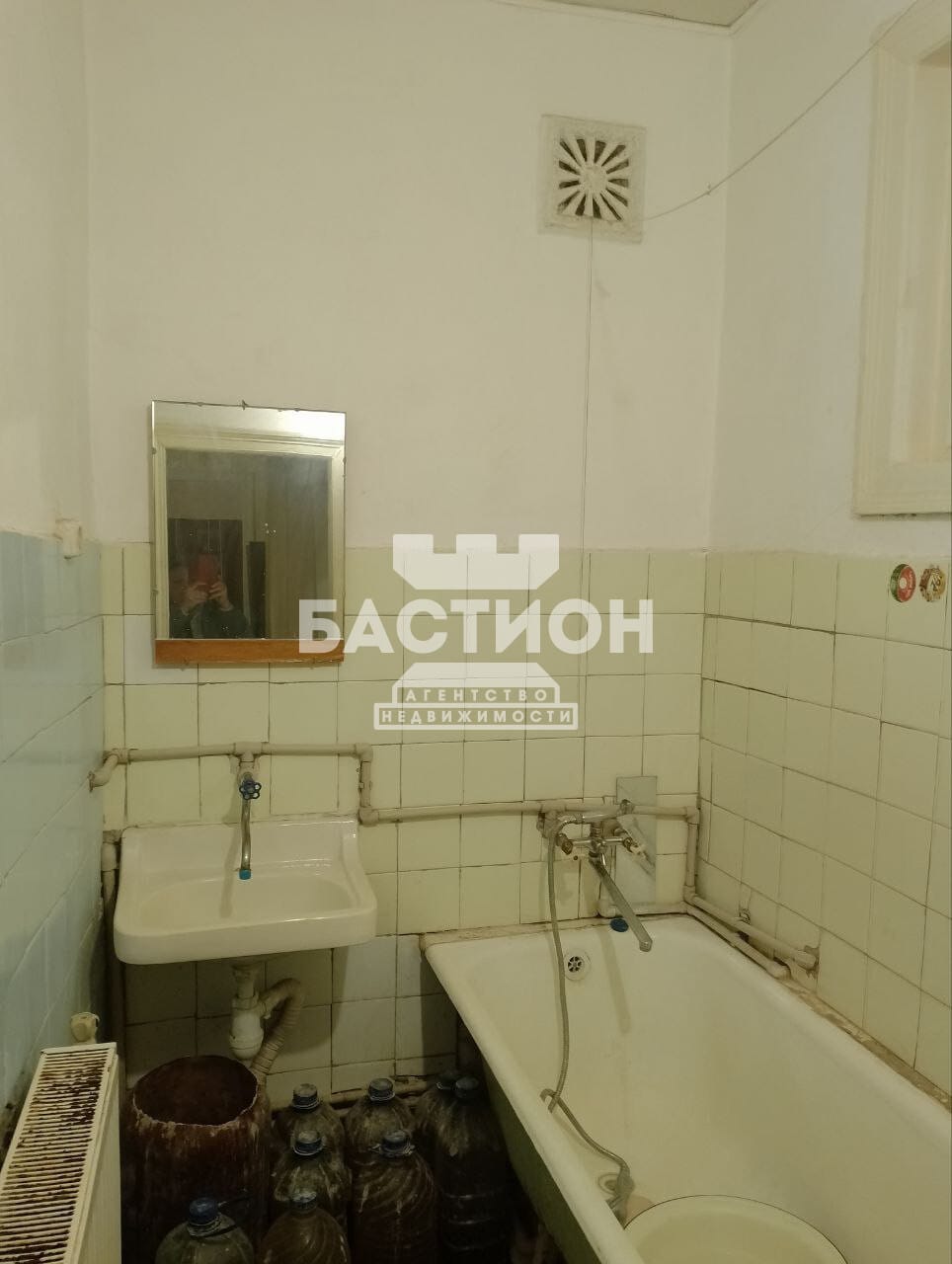Продаётся двухкомнатная квартира, 56 м²