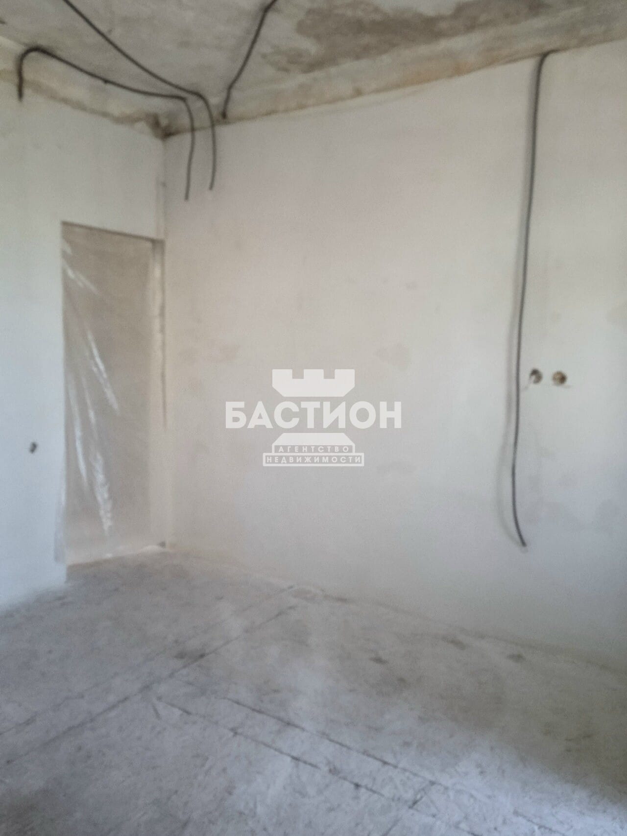 Продаётся трёхкомнатная квартира, 68 м²
