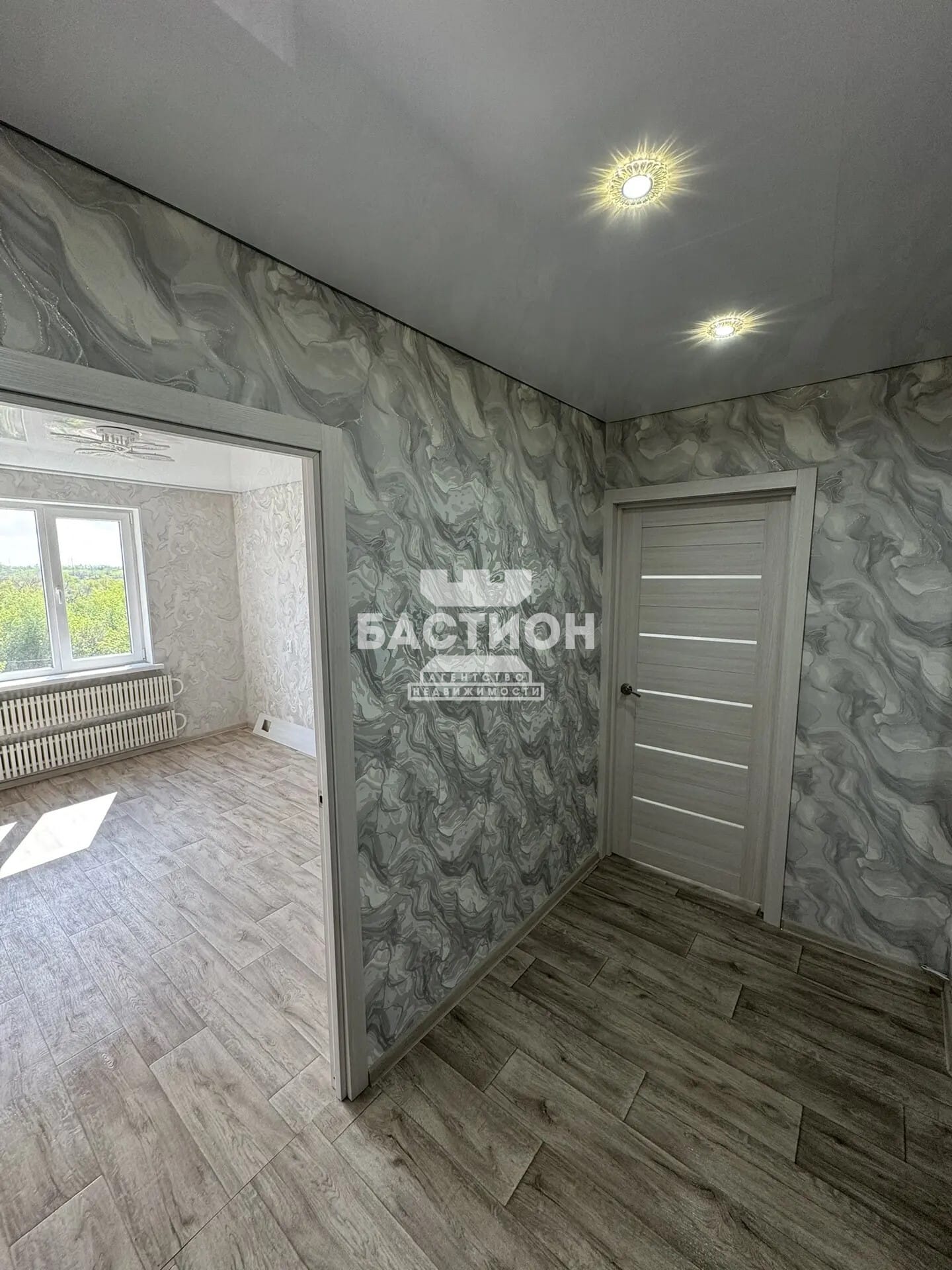 Продаётся двухкомнатная квартира, 52 м²