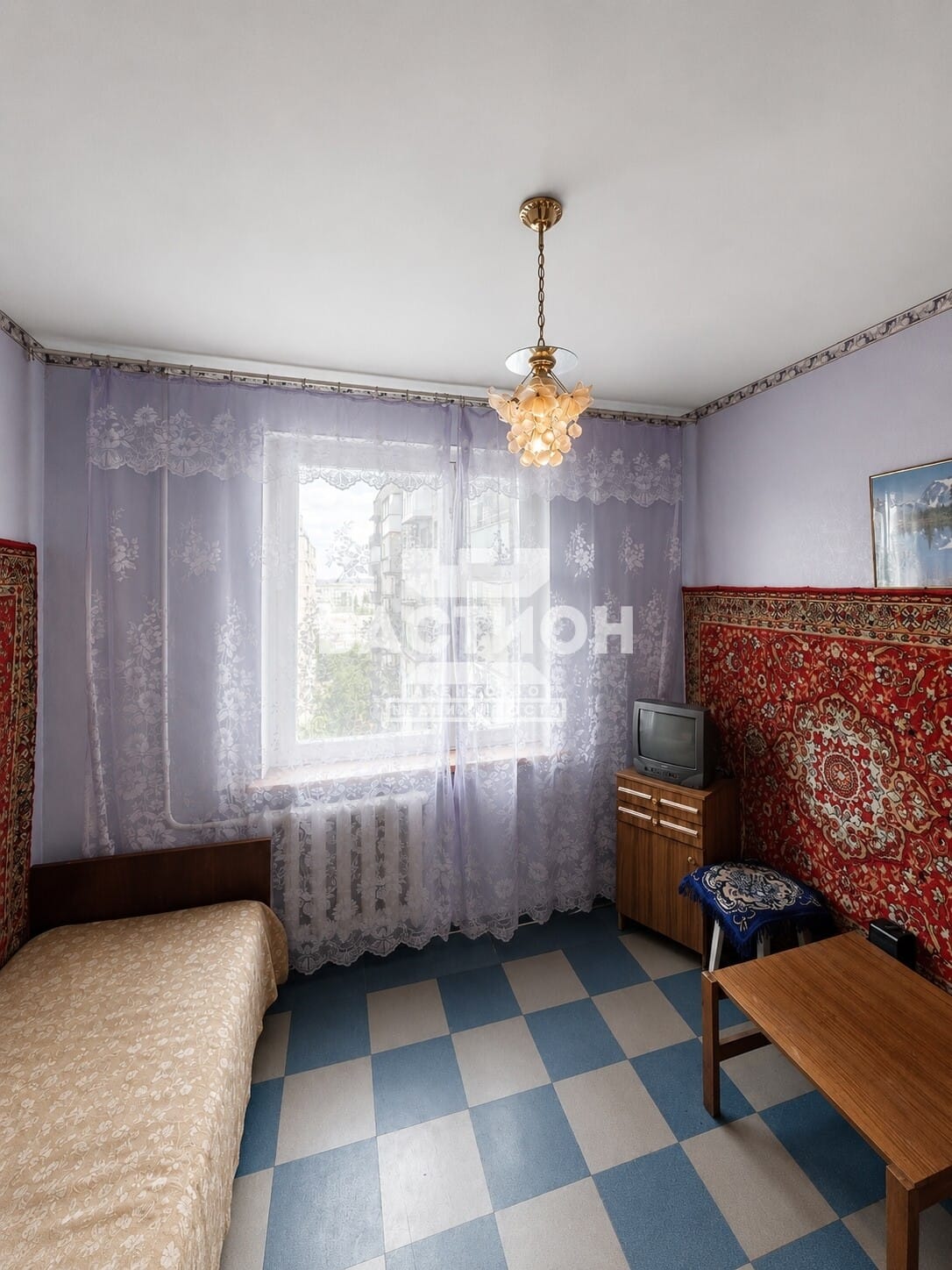Продаётся трёхкомнатная квартира, 60,2 м²