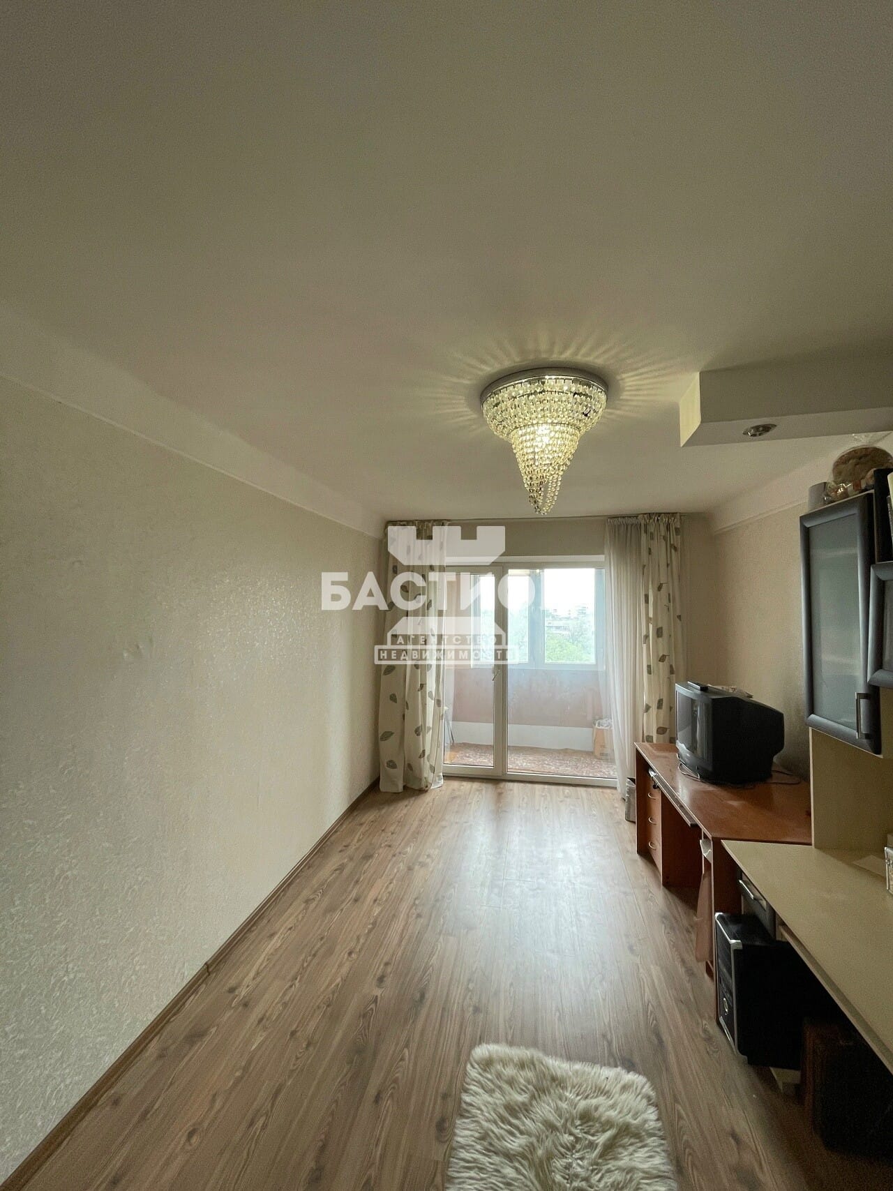 Продаётся трёхкомнатная квартира, 67,5 м²