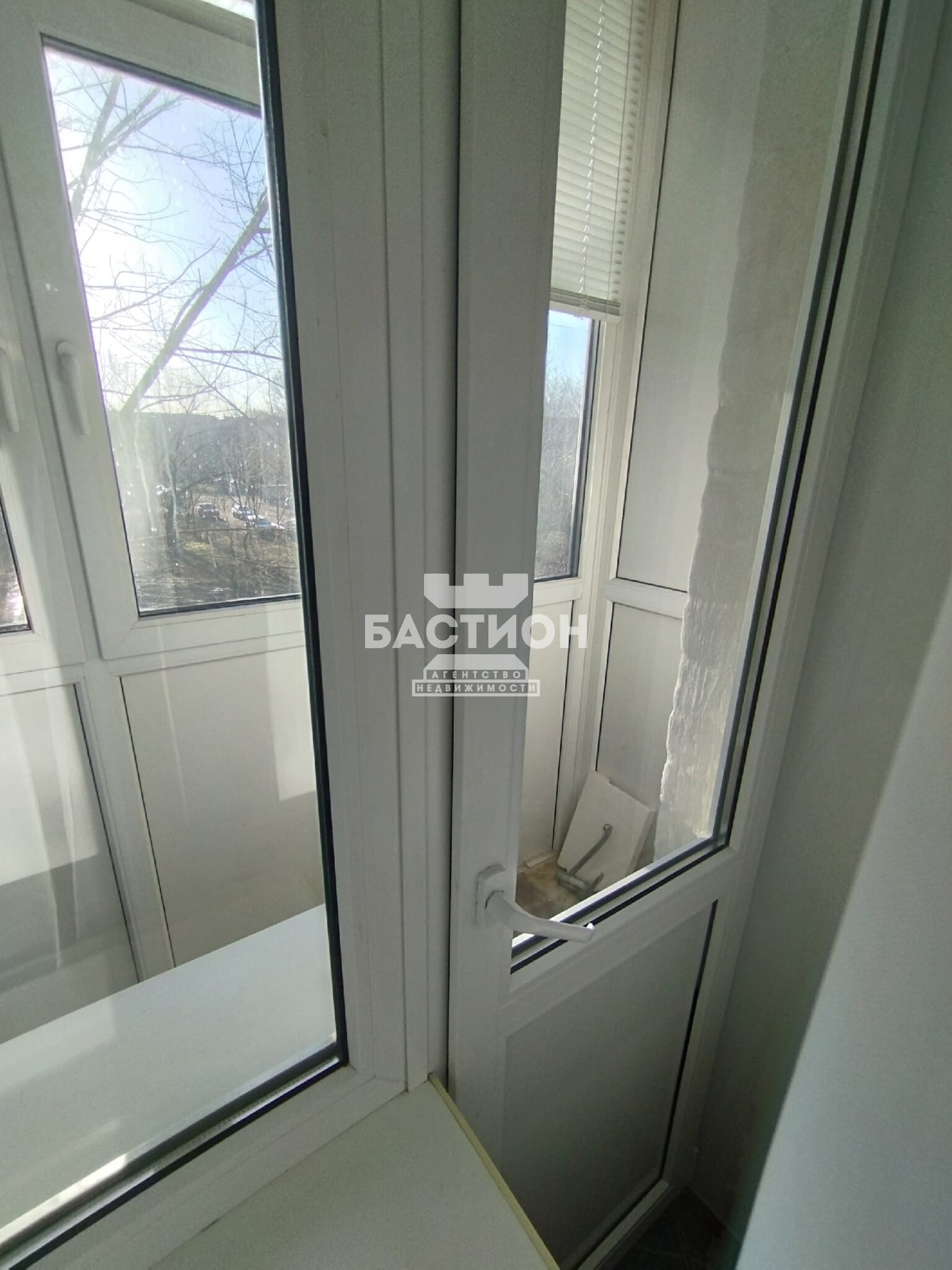 Продаётся трёхкомнатная квартира, 56,7 м²