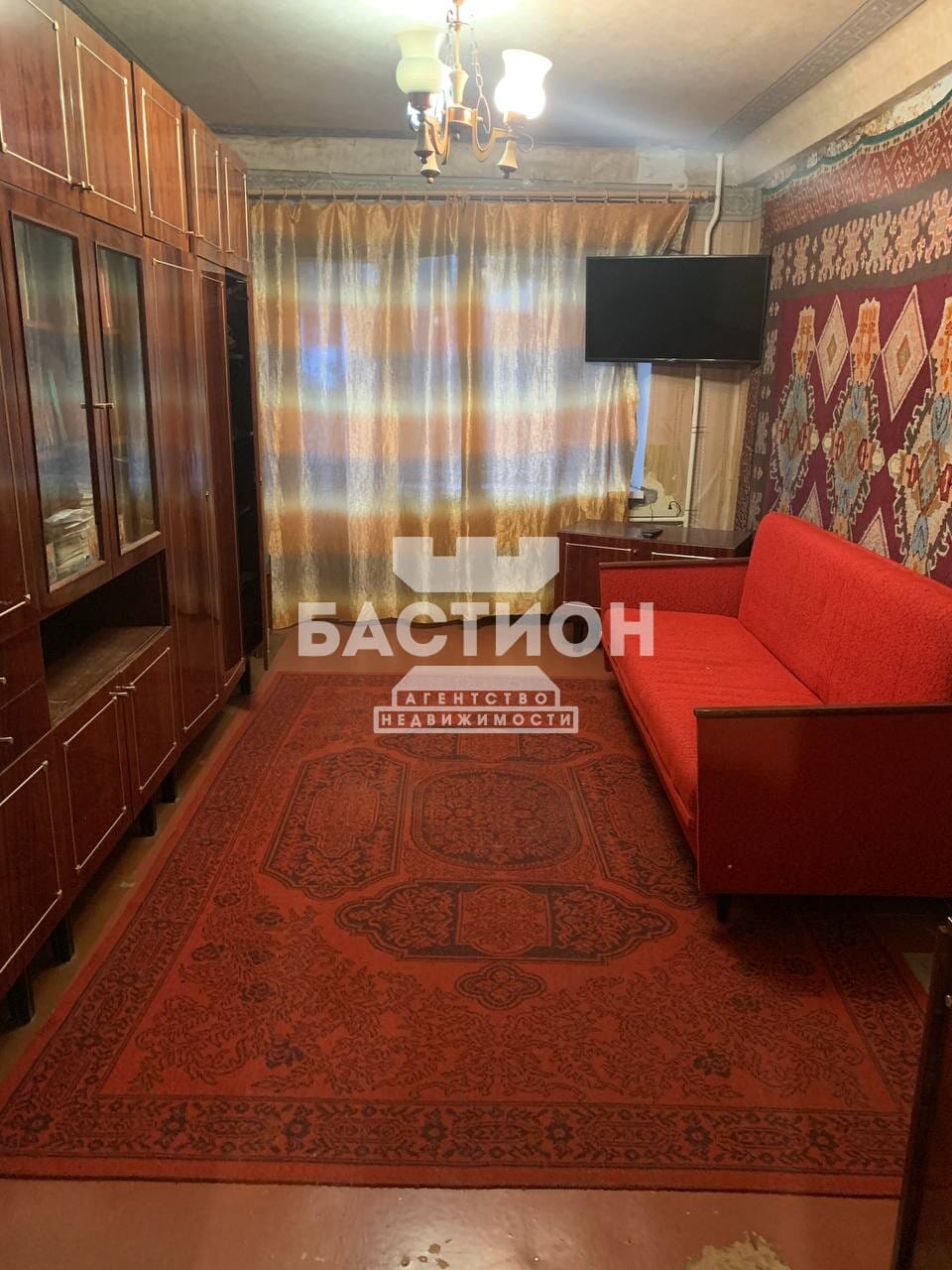 Продаётся трёхкомнатная квартира, 51 м²