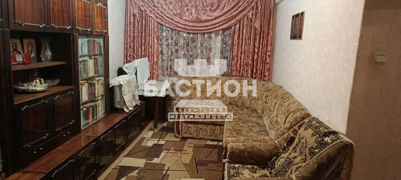 Продаётся трёхкомнатная квартира, 68,5 м²