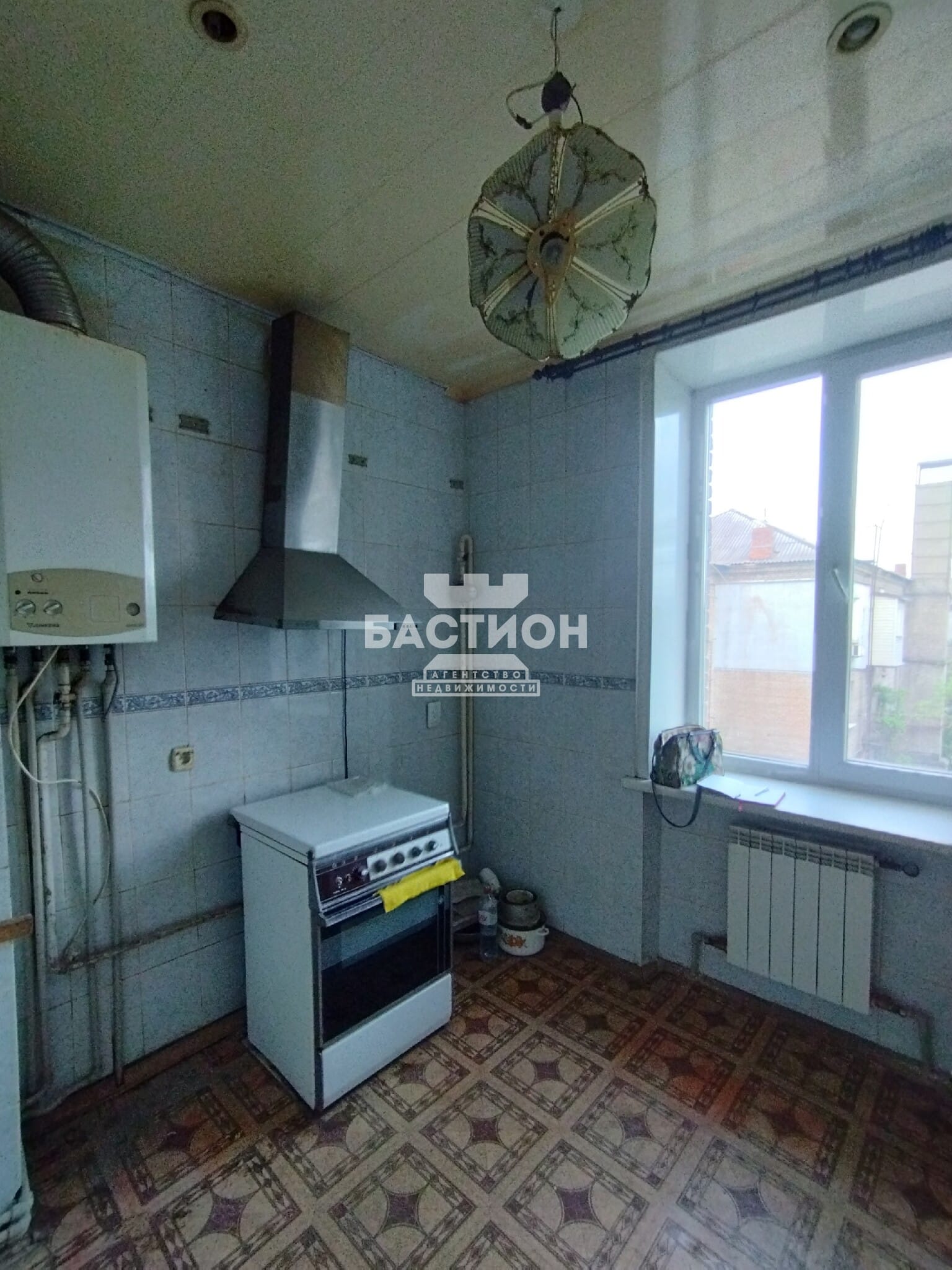 Продаётся трёхкомнатная квартира, 77 м²
