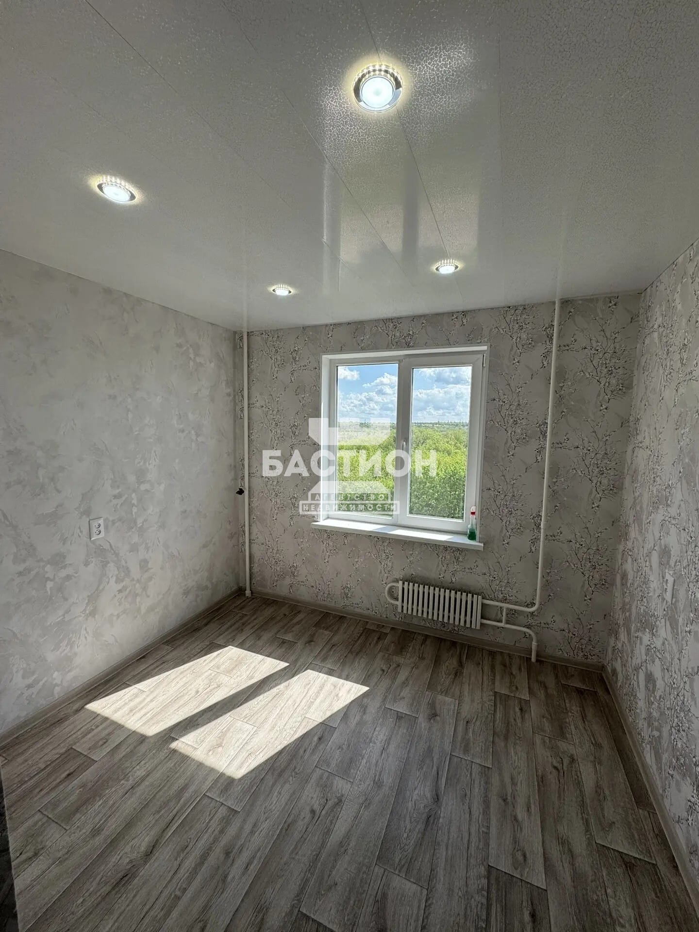 Продаётся двухкомнатная квартира, 52 м²