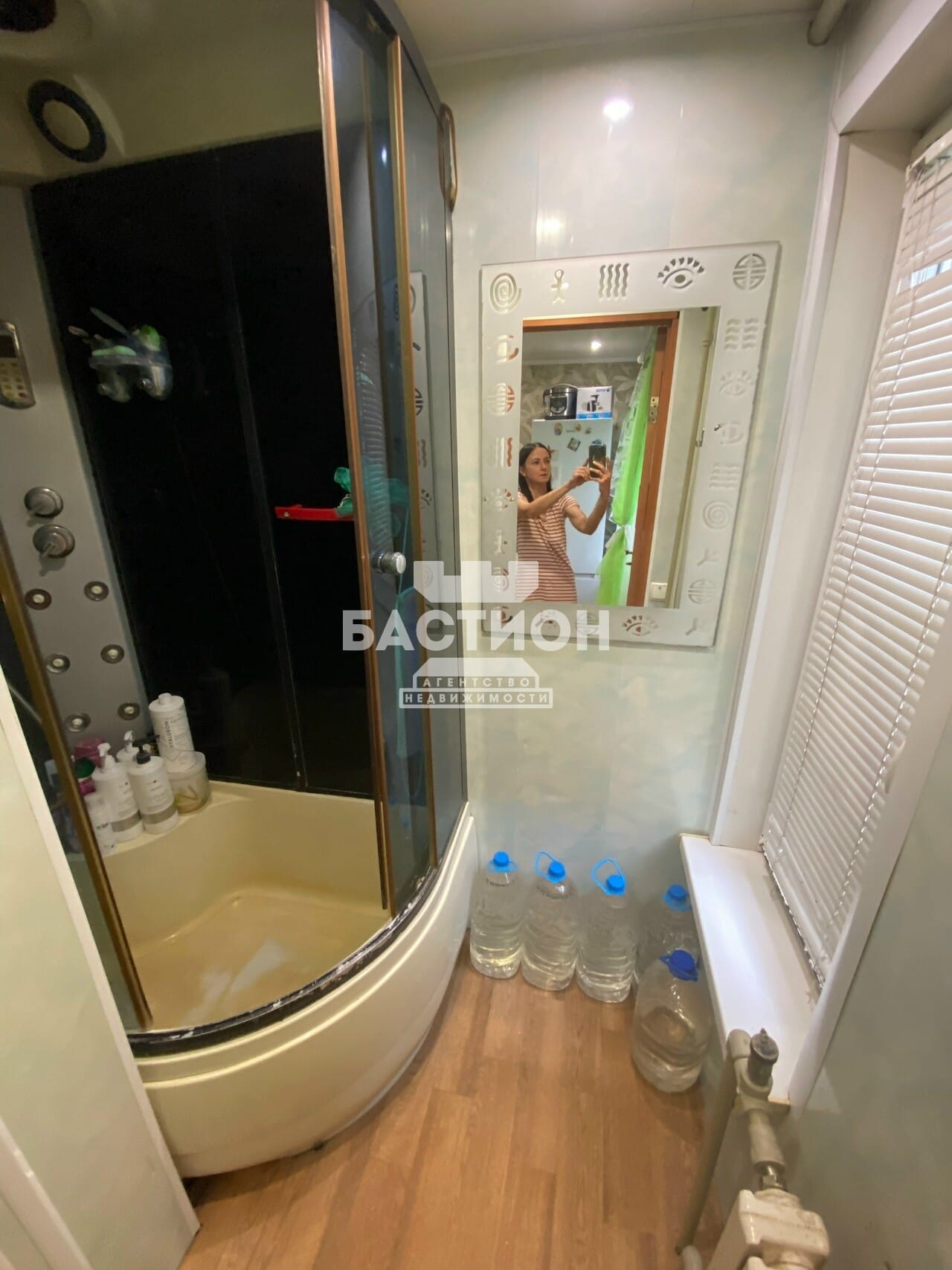 Продаётся трёхкомнатная квартира, 59 м²