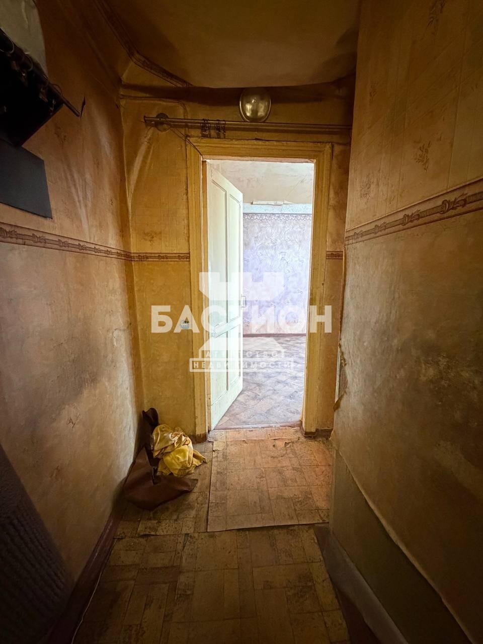 Продаётся двухкомнатная квартира, 37 м²