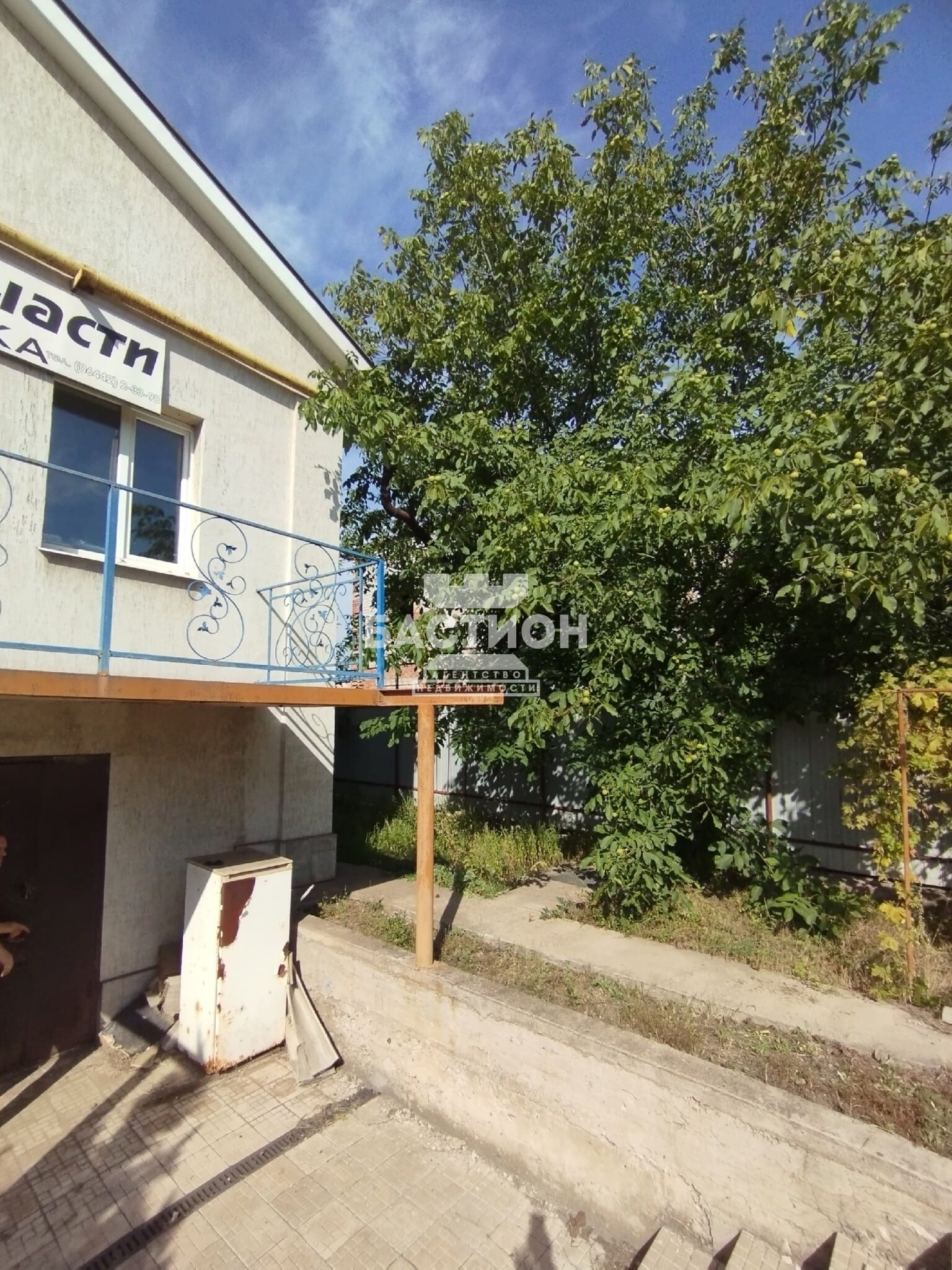 Продаётся дом, 300 м²
