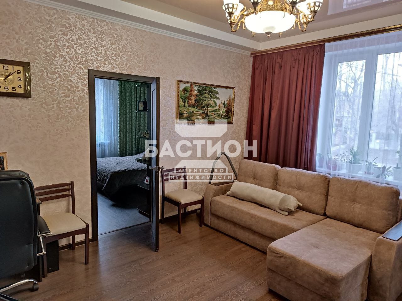Продаётся трёхкомнатная квартира, 65 м²