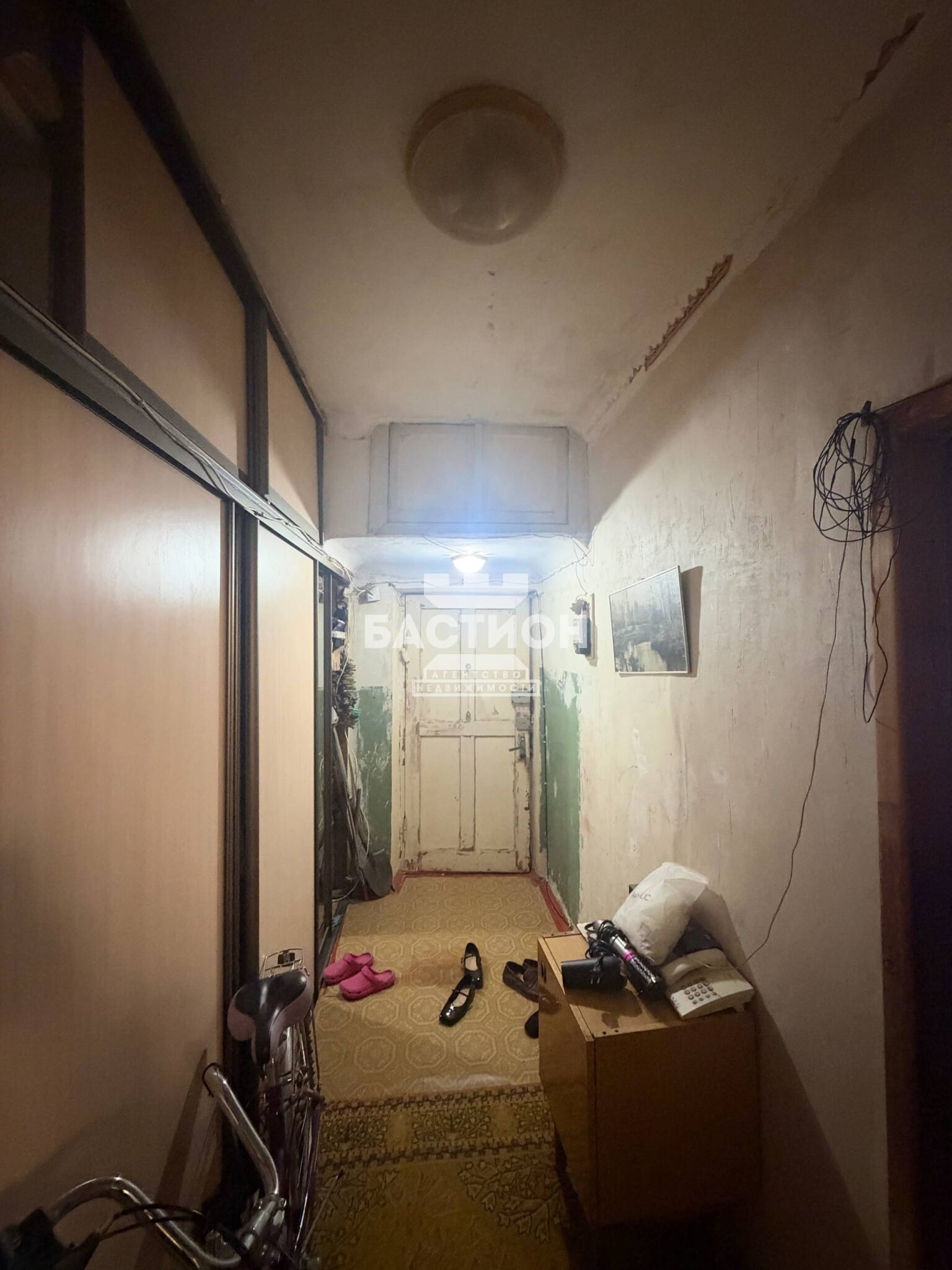 Продаётся трёхкомнатная квартира, 67,3 м²