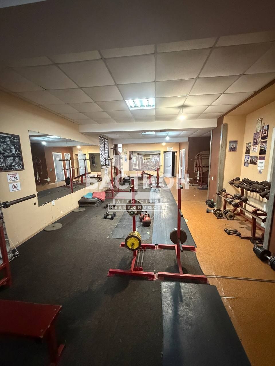 Продаётся недвижимость, 450 м²