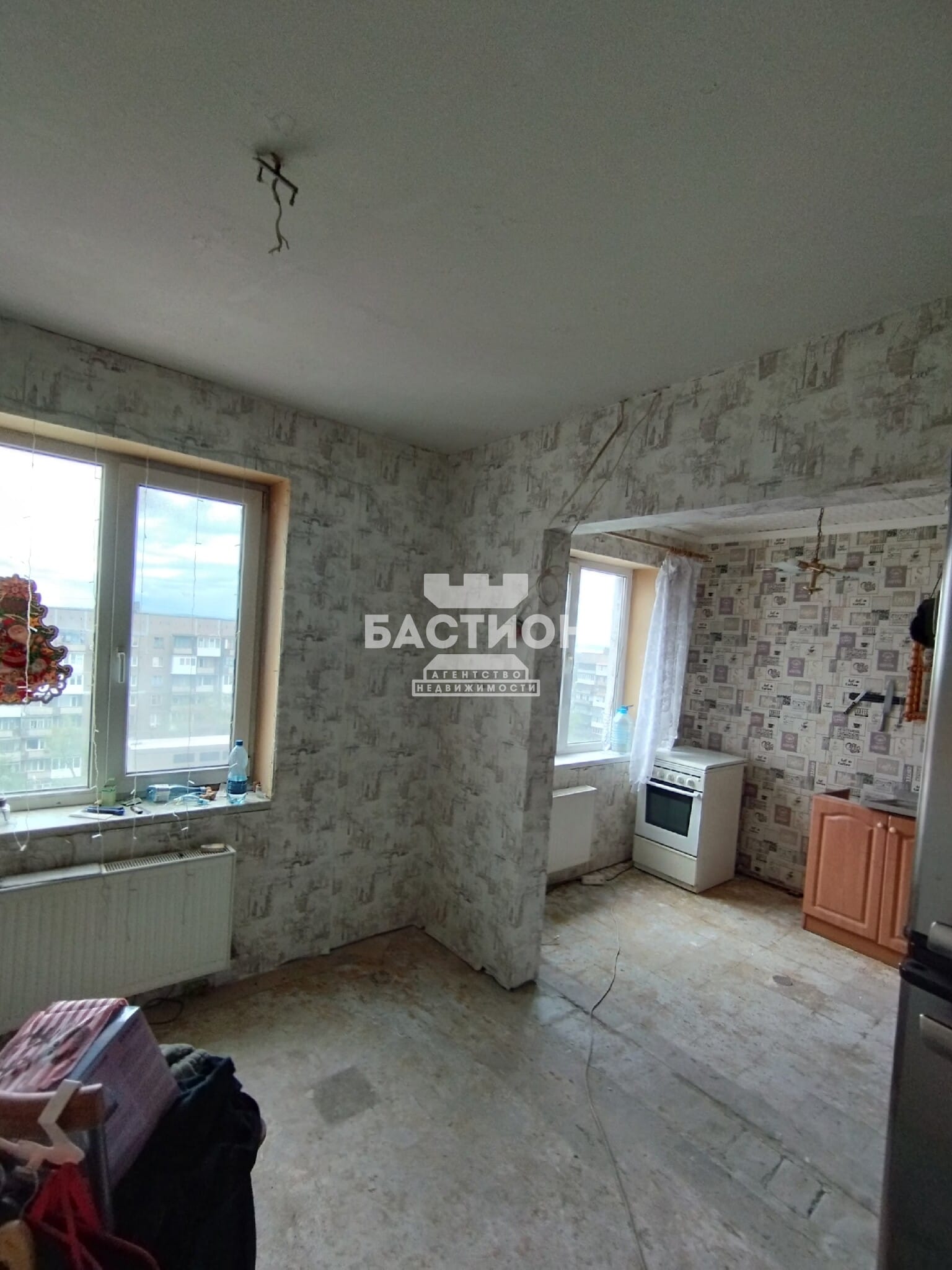Продаётся трёхкомнатная квартира, 72,5 м²