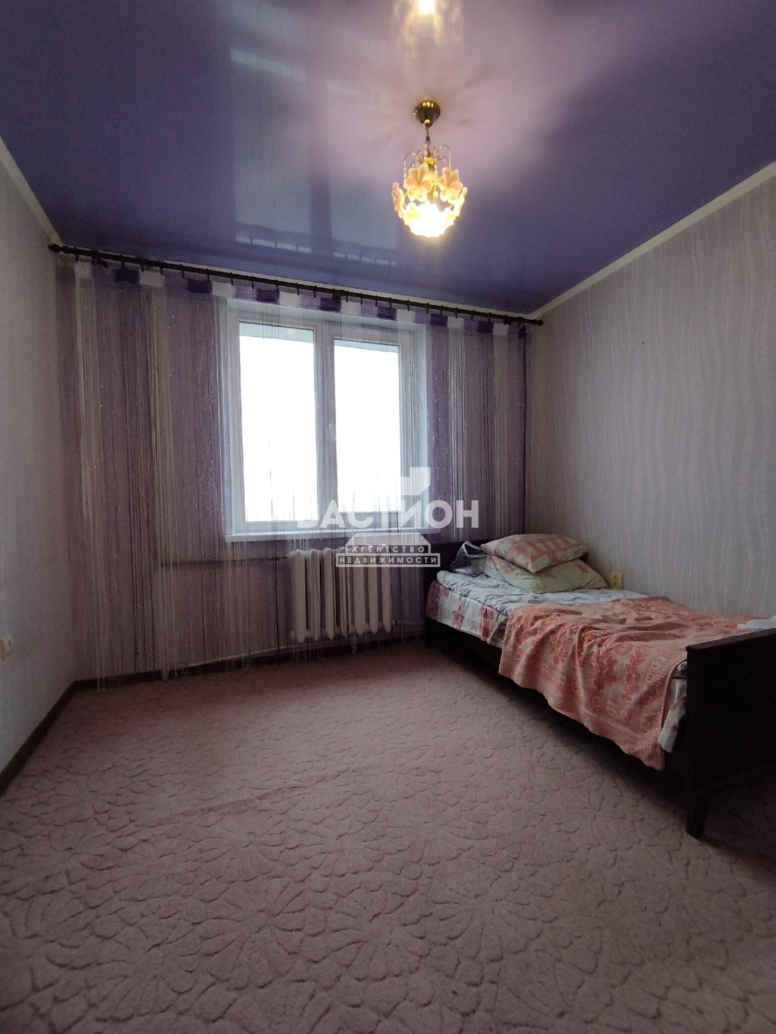 Продаётся трёхкомнатная квартира, 65 м²