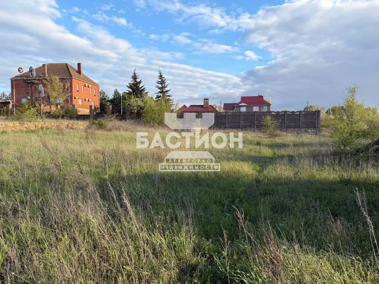 Участок, 1 000 м² — фото 1