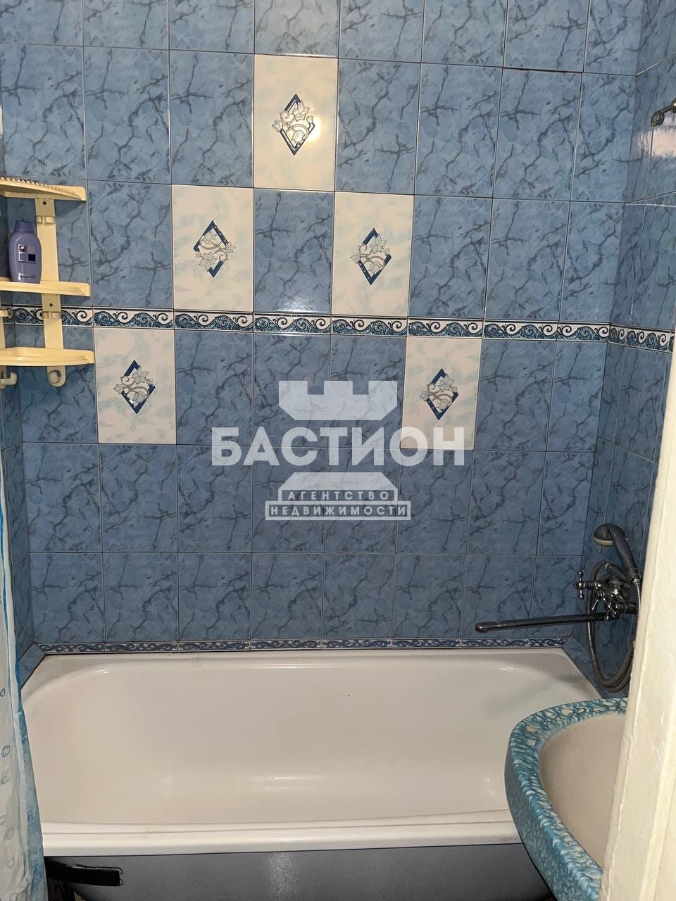 Продаётся трёхкомнатная квартира, 68,8 м²