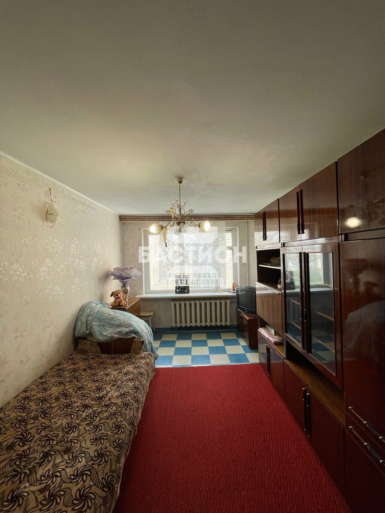 Продаётся трёхкомнатная квартира, 60,2 м²