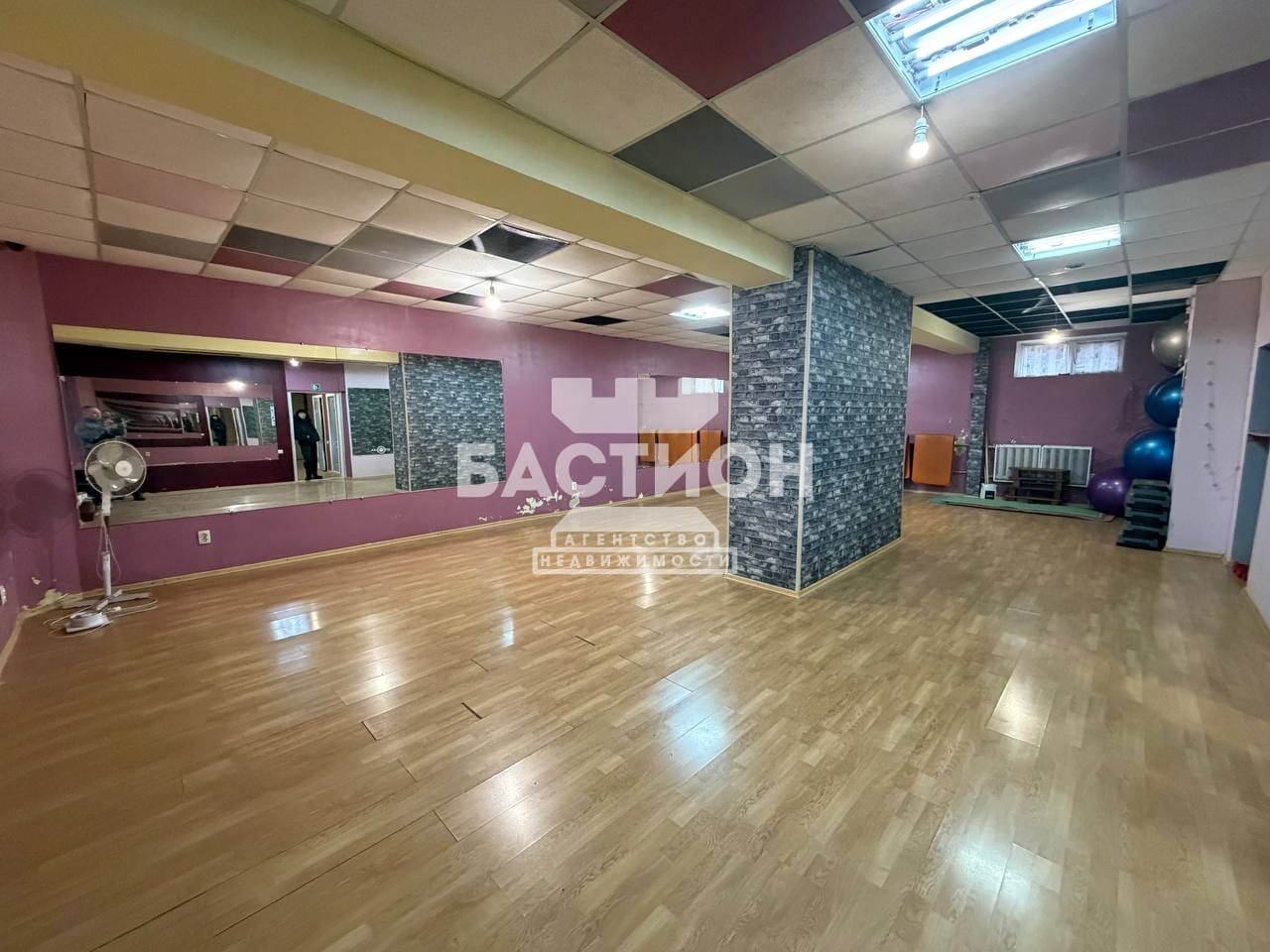 Продаётся недвижимость, 450 м²
