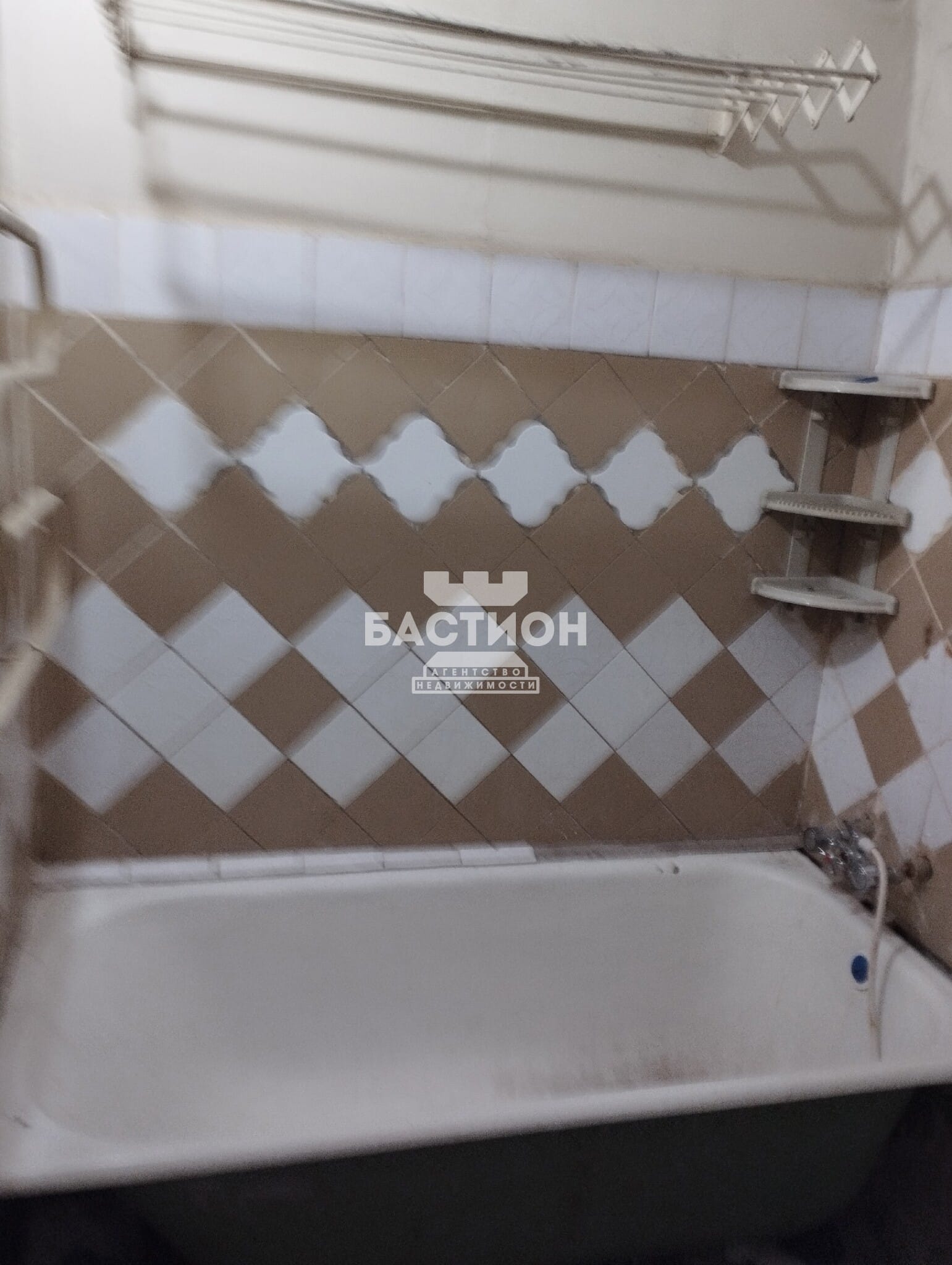 Продаётся двухкомнатная квартира, 42 м²
