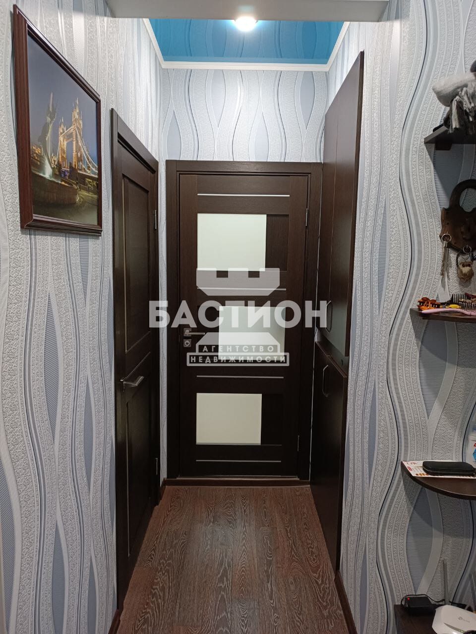 Продаётся трёхкомнатная квартира, 65 м²