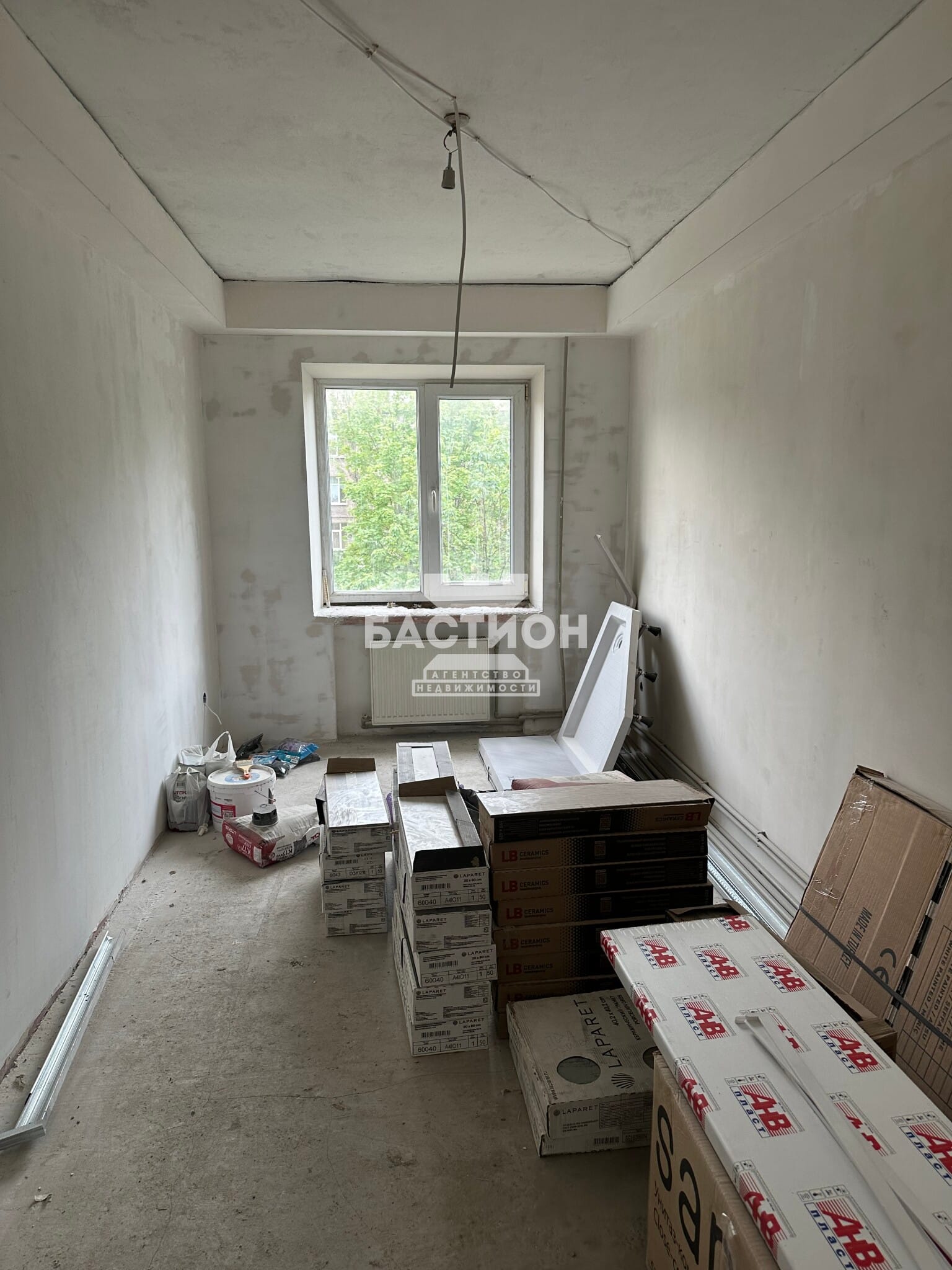 Продаётся двухкомнатная квартира, 42 м²